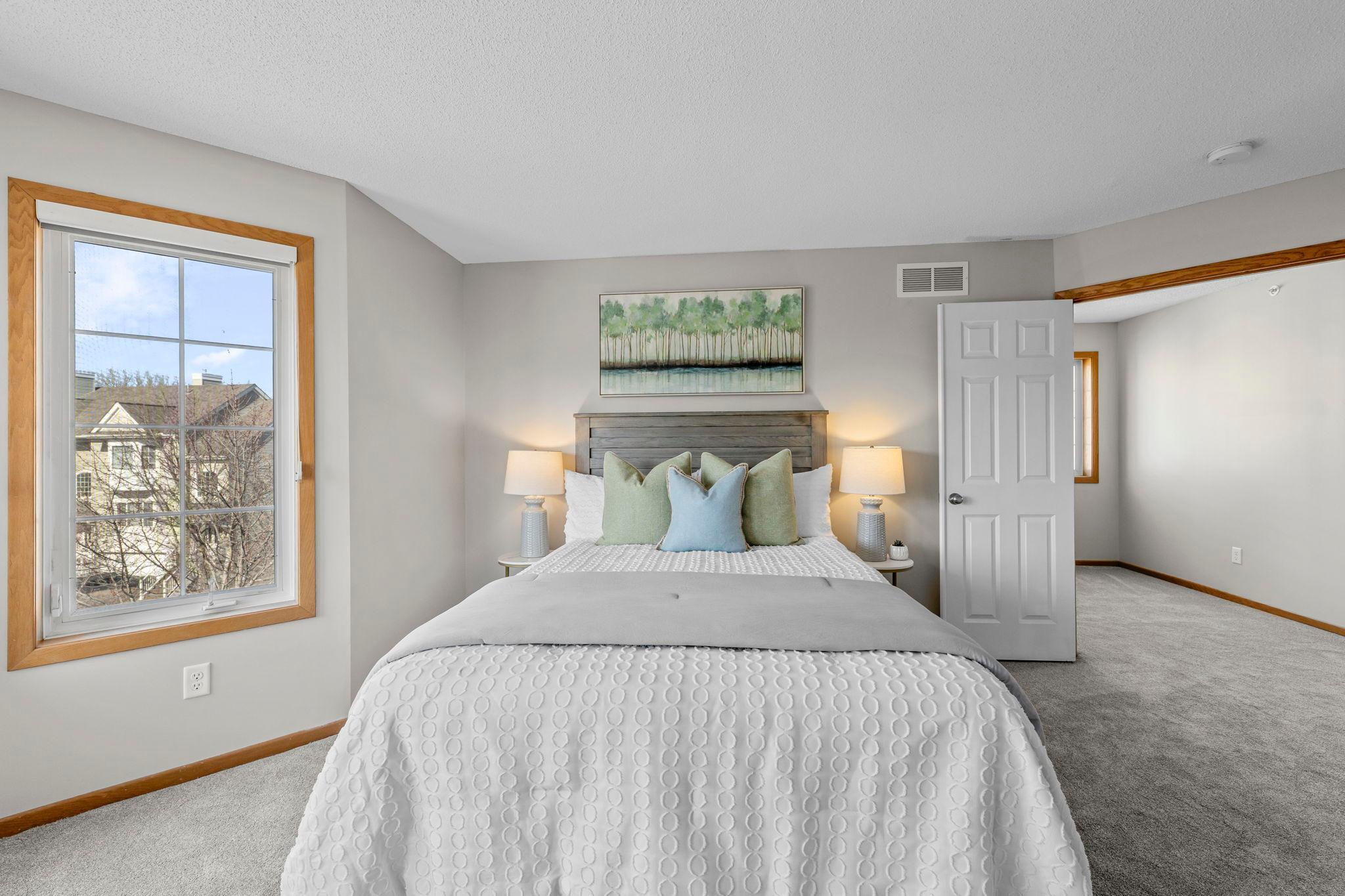 729 Fairfield Circle