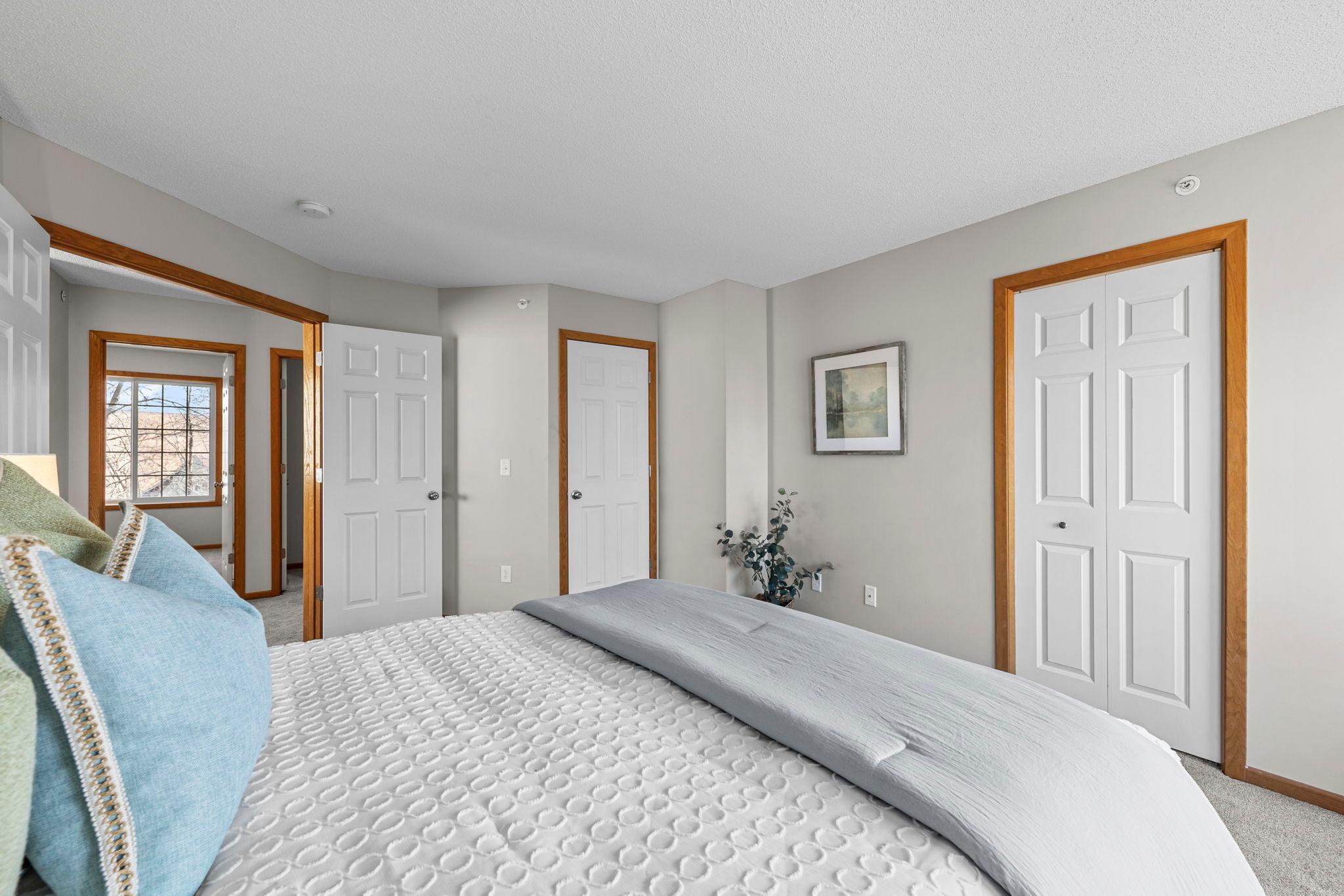 729 Fairfield Circle