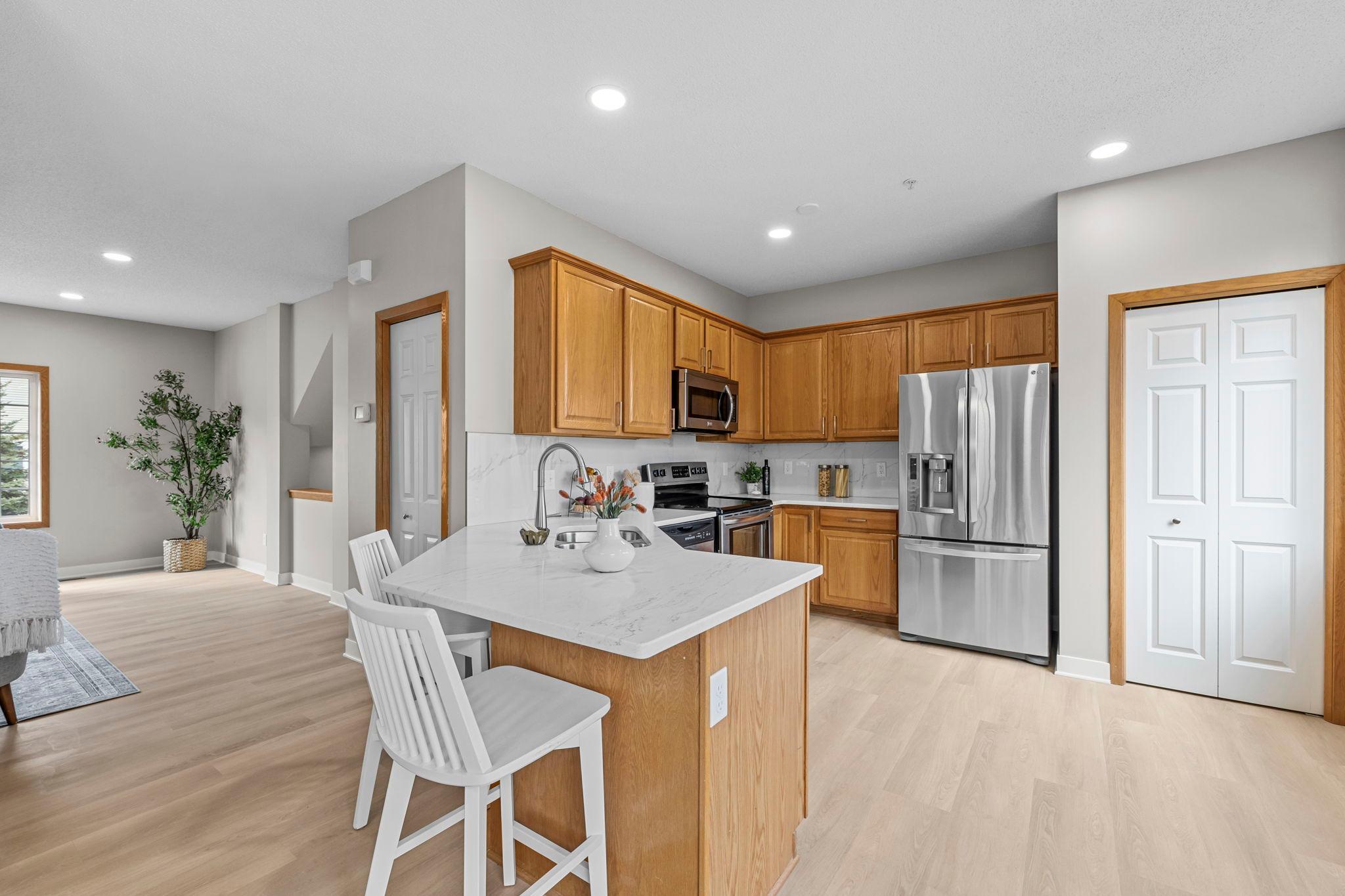 729 Fairfield Circle