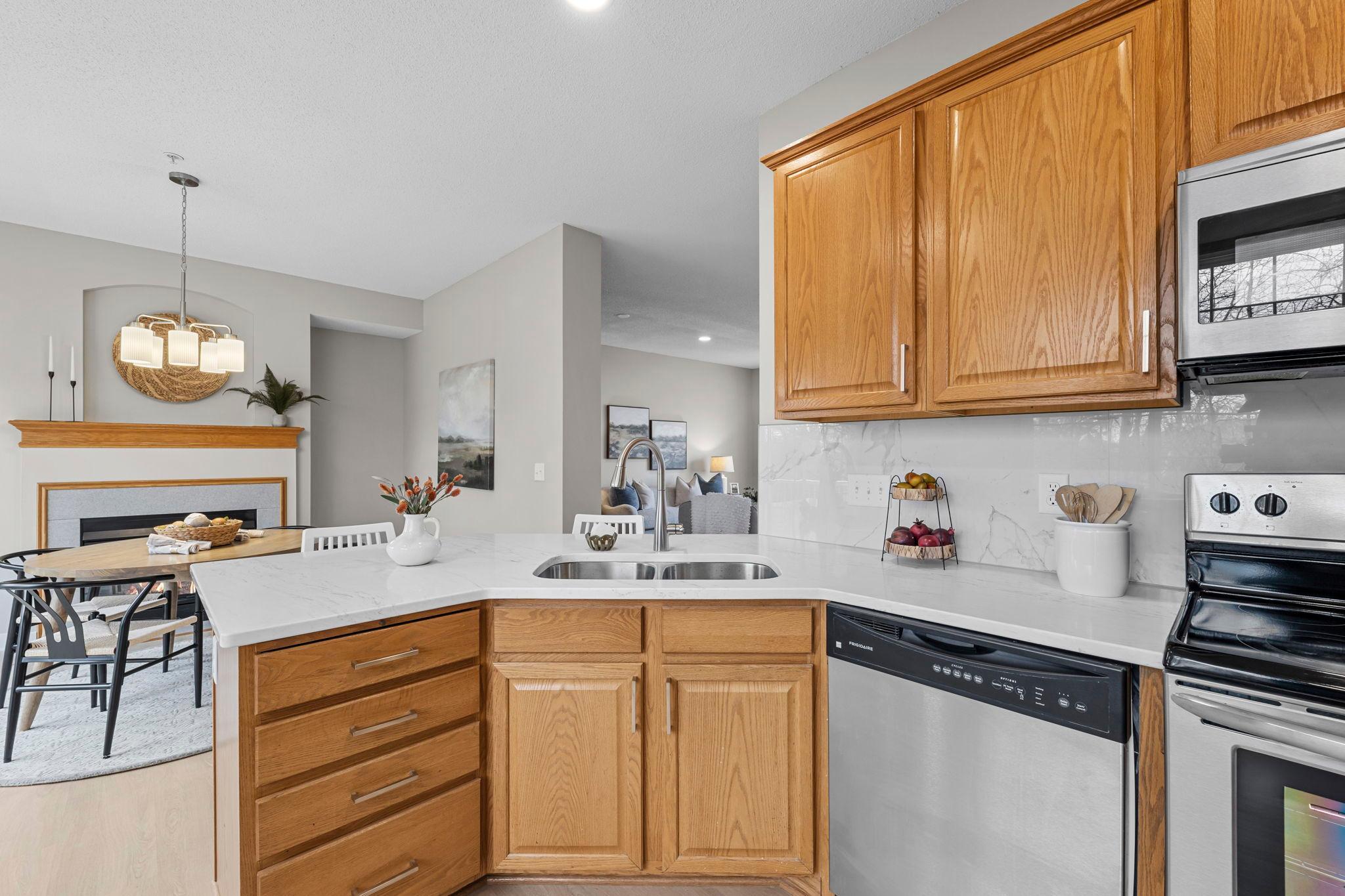 729 Fairfield Circle