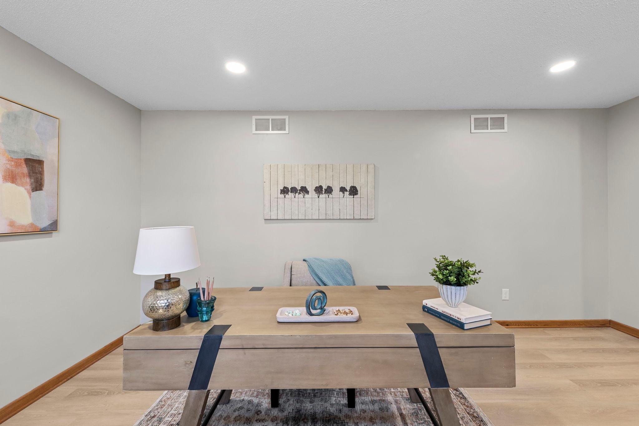 729 Fairfield Circle