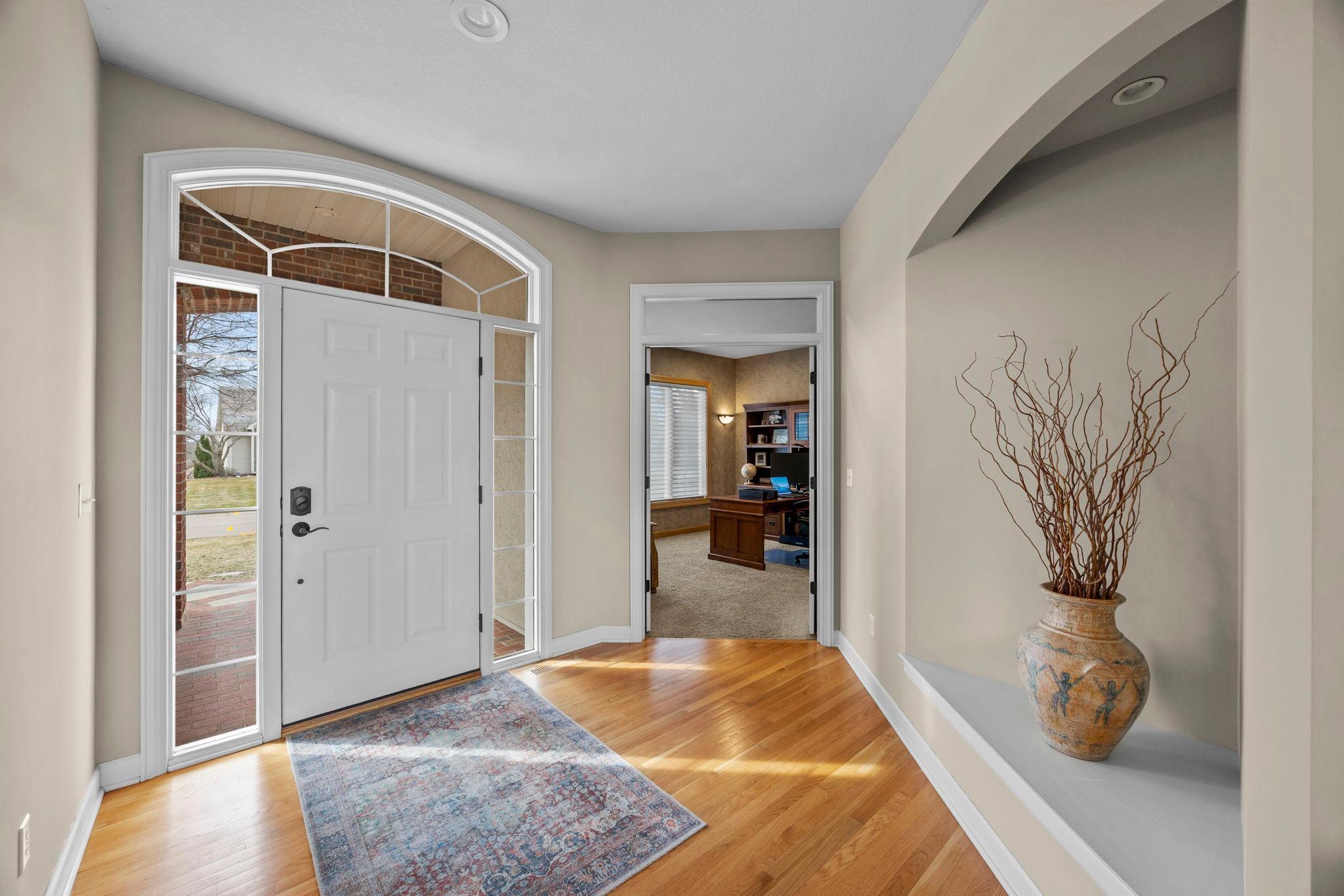 1890 Edgewater Place