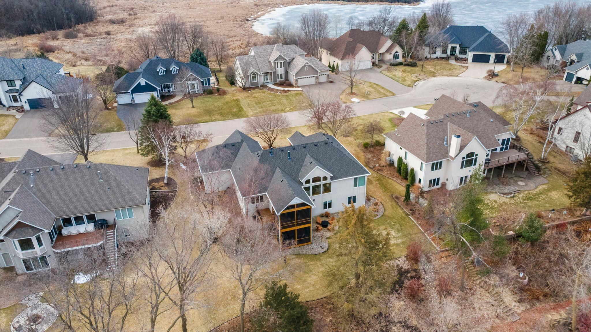 1890 Edgewater Place