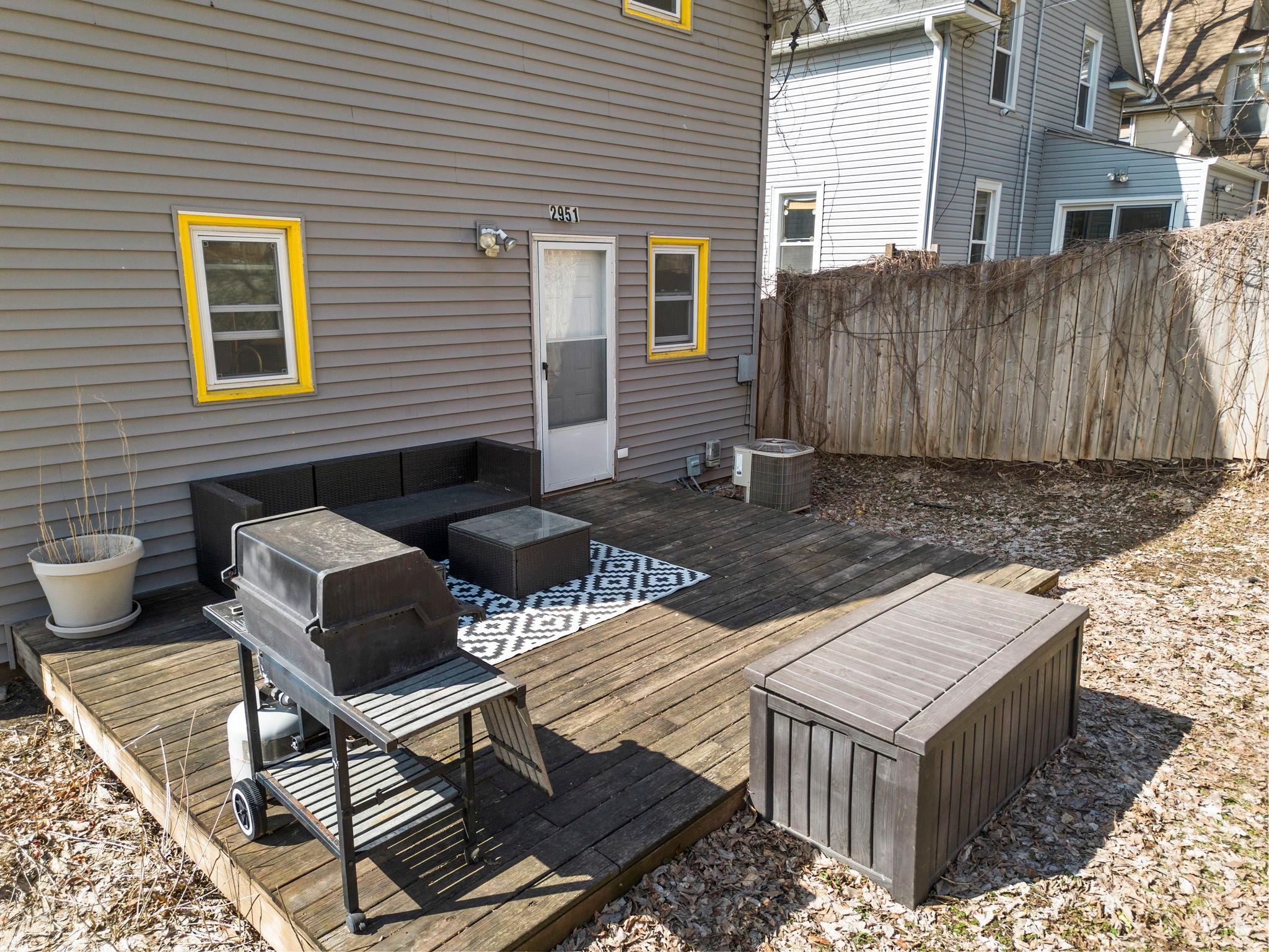 2951 Taylor Street NE