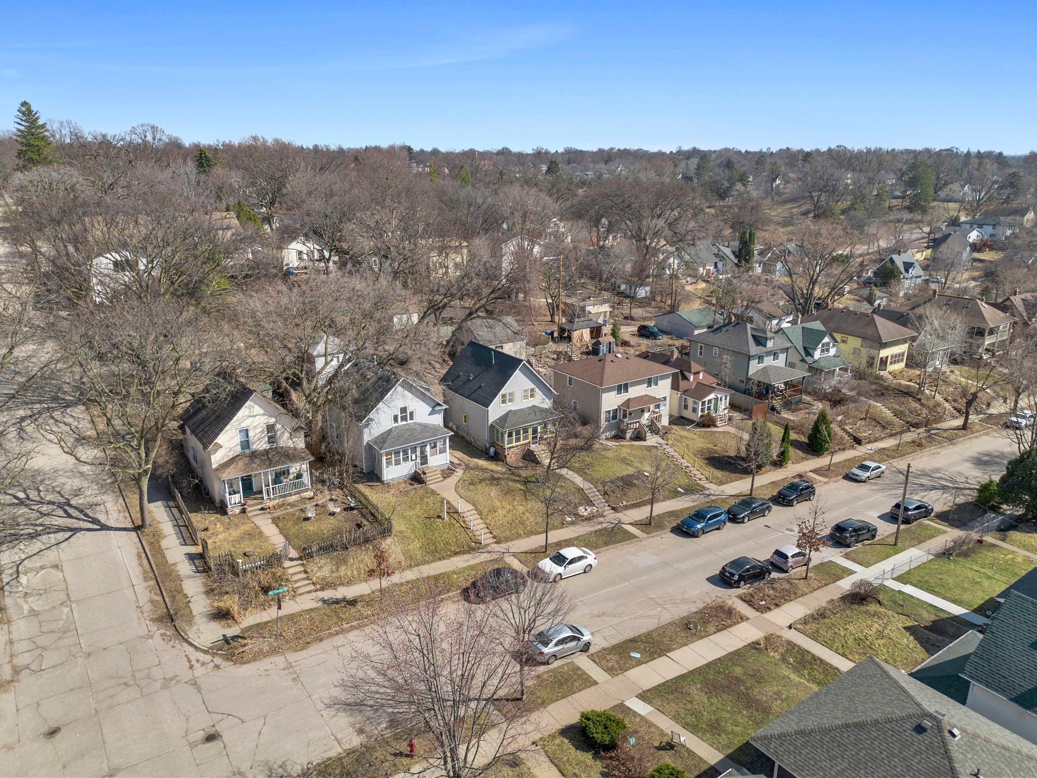 2951 Taylor Street NE