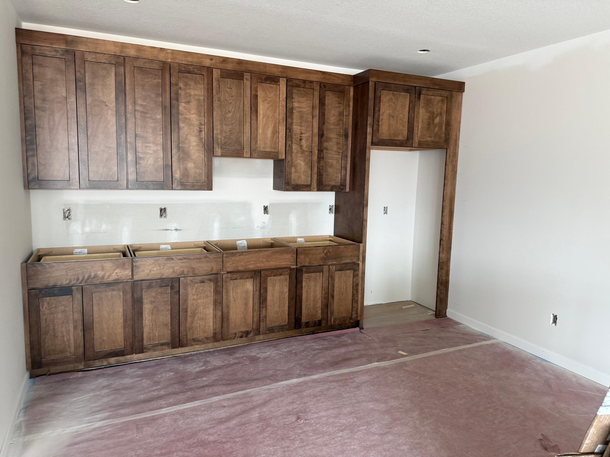 1949 Campfire Drive E