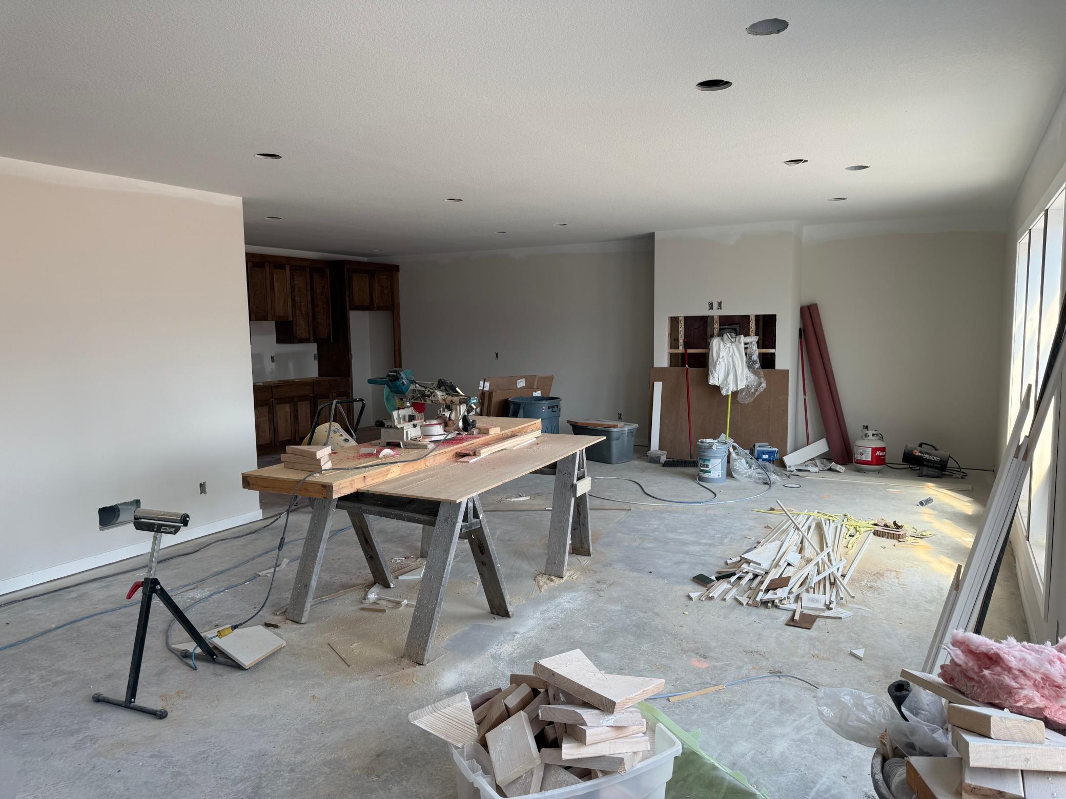 1949 Campfire Drive E