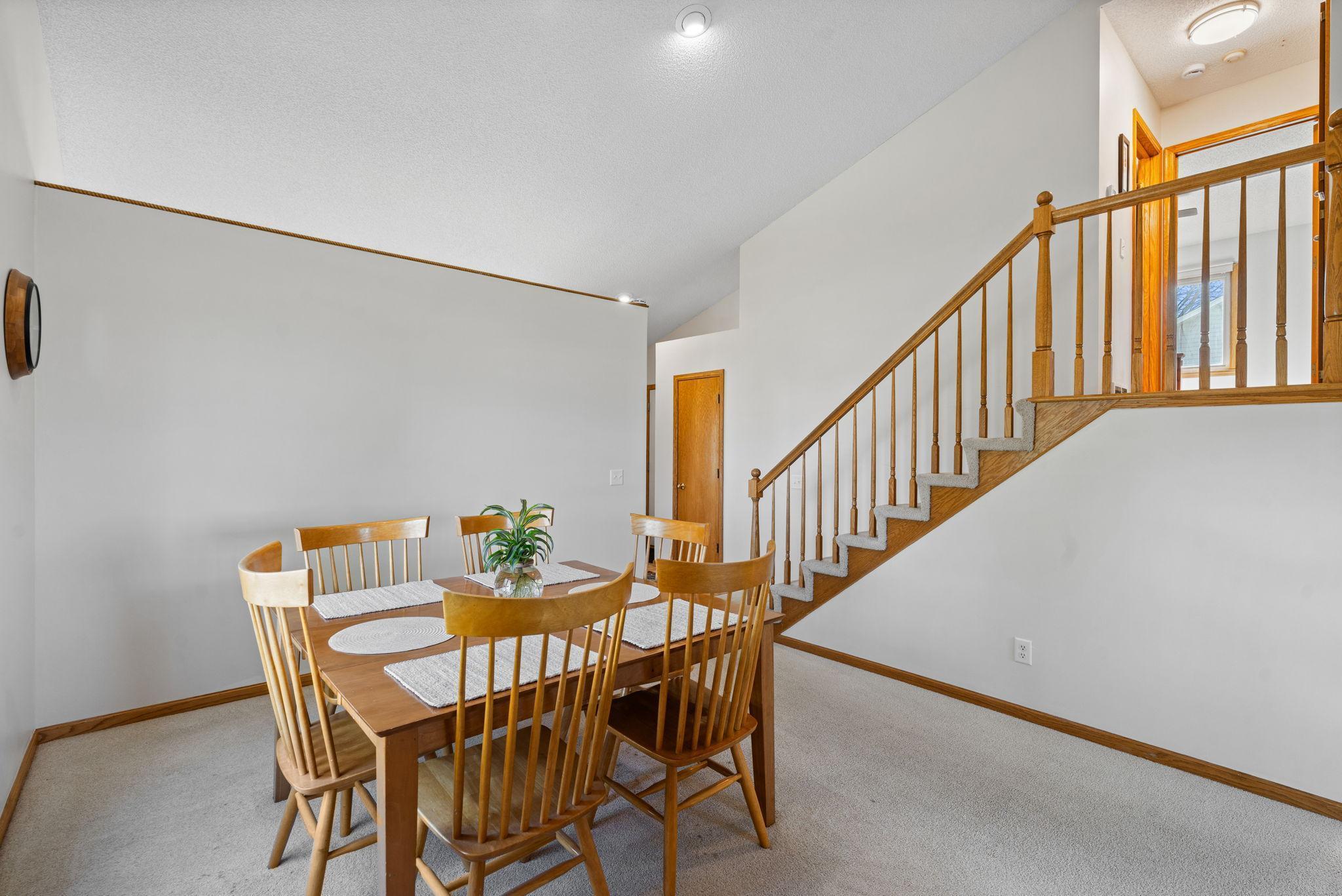 7055 Upper 157th Street W