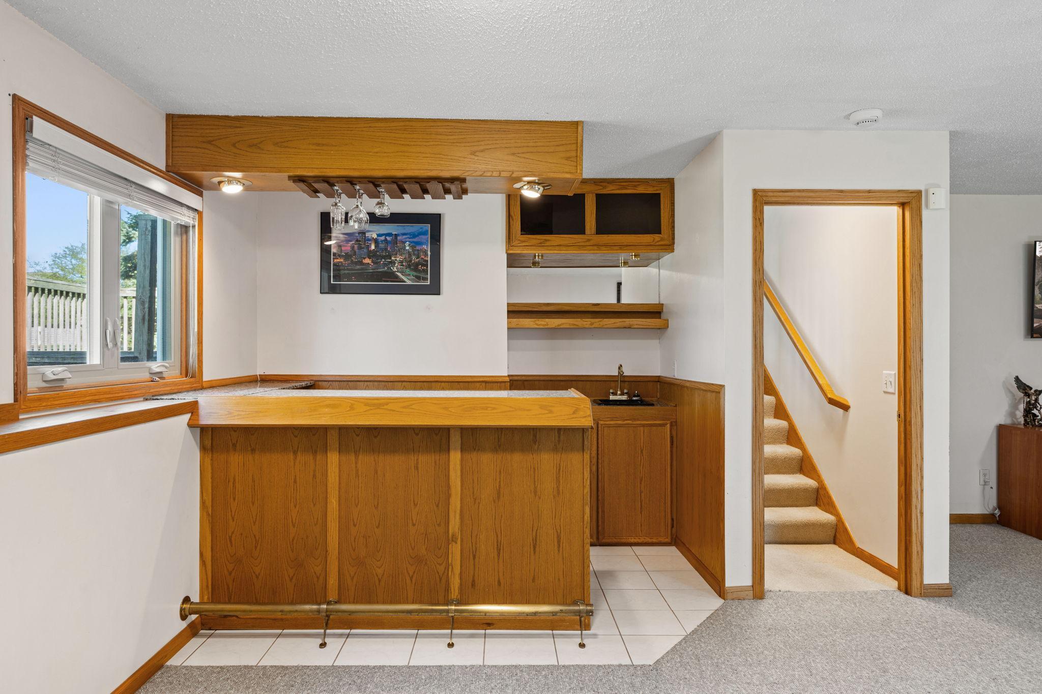 7055 Upper 157th Street W