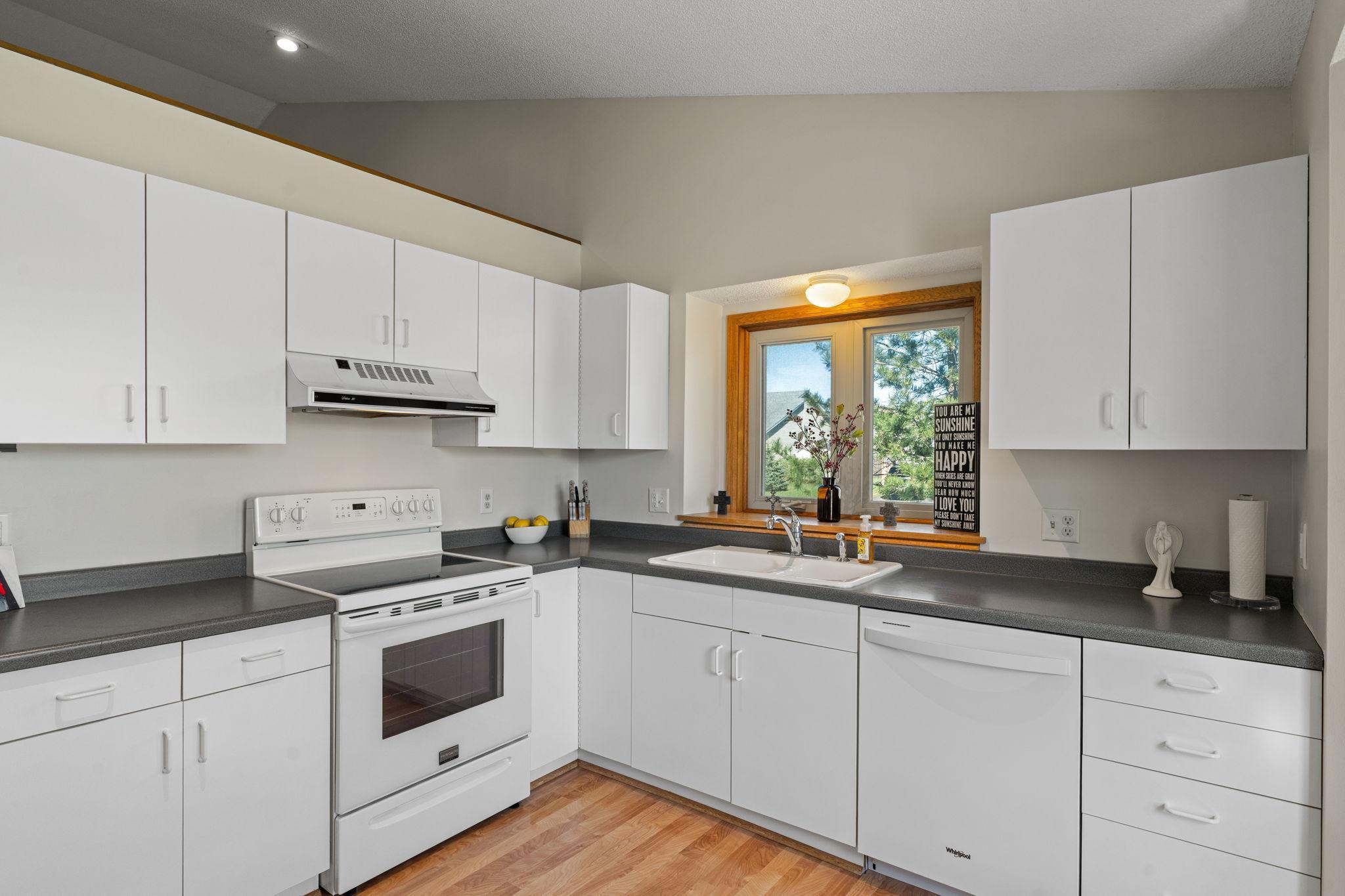 7055 Upper 157th Street W
