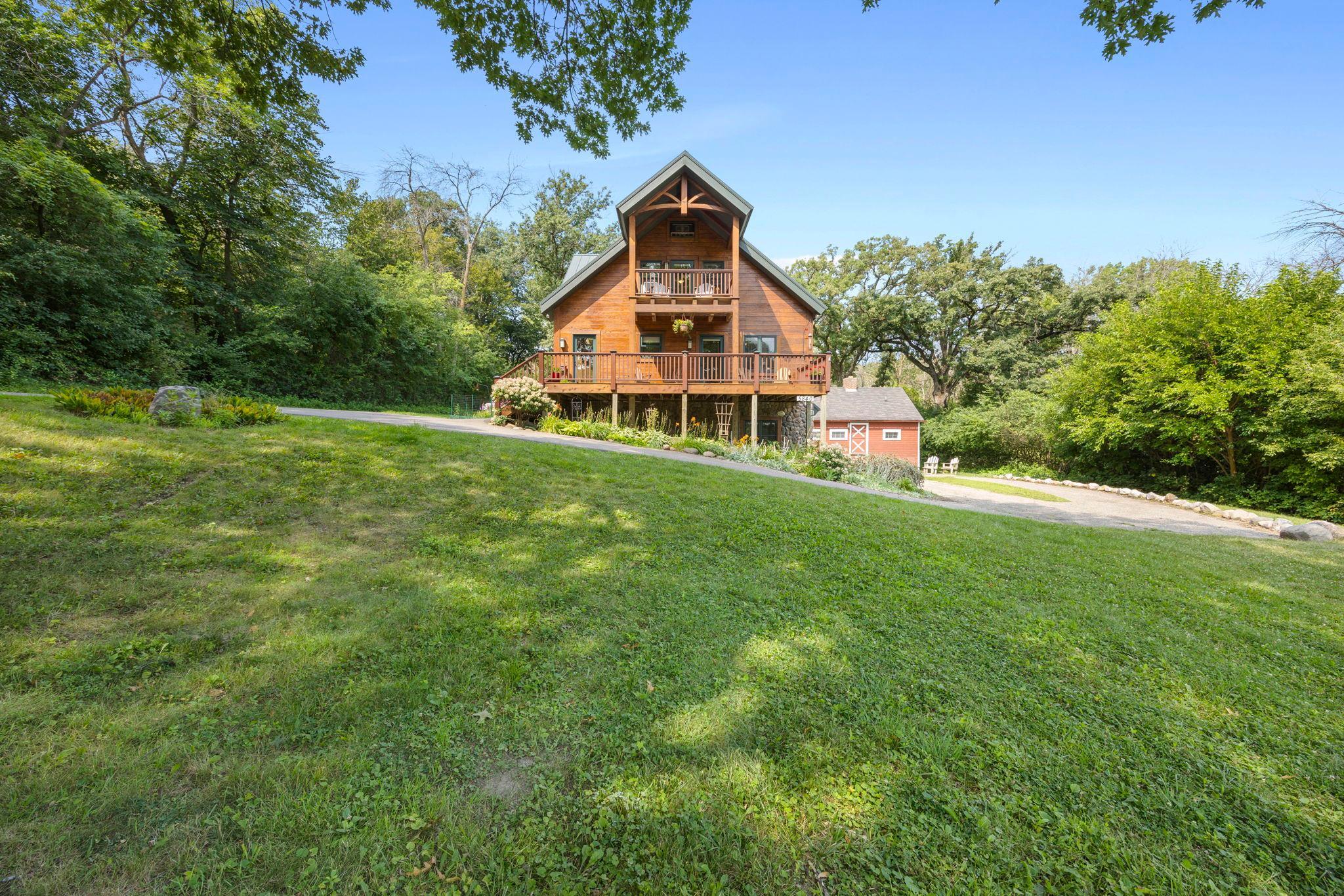 5840 Christmas Lake Road