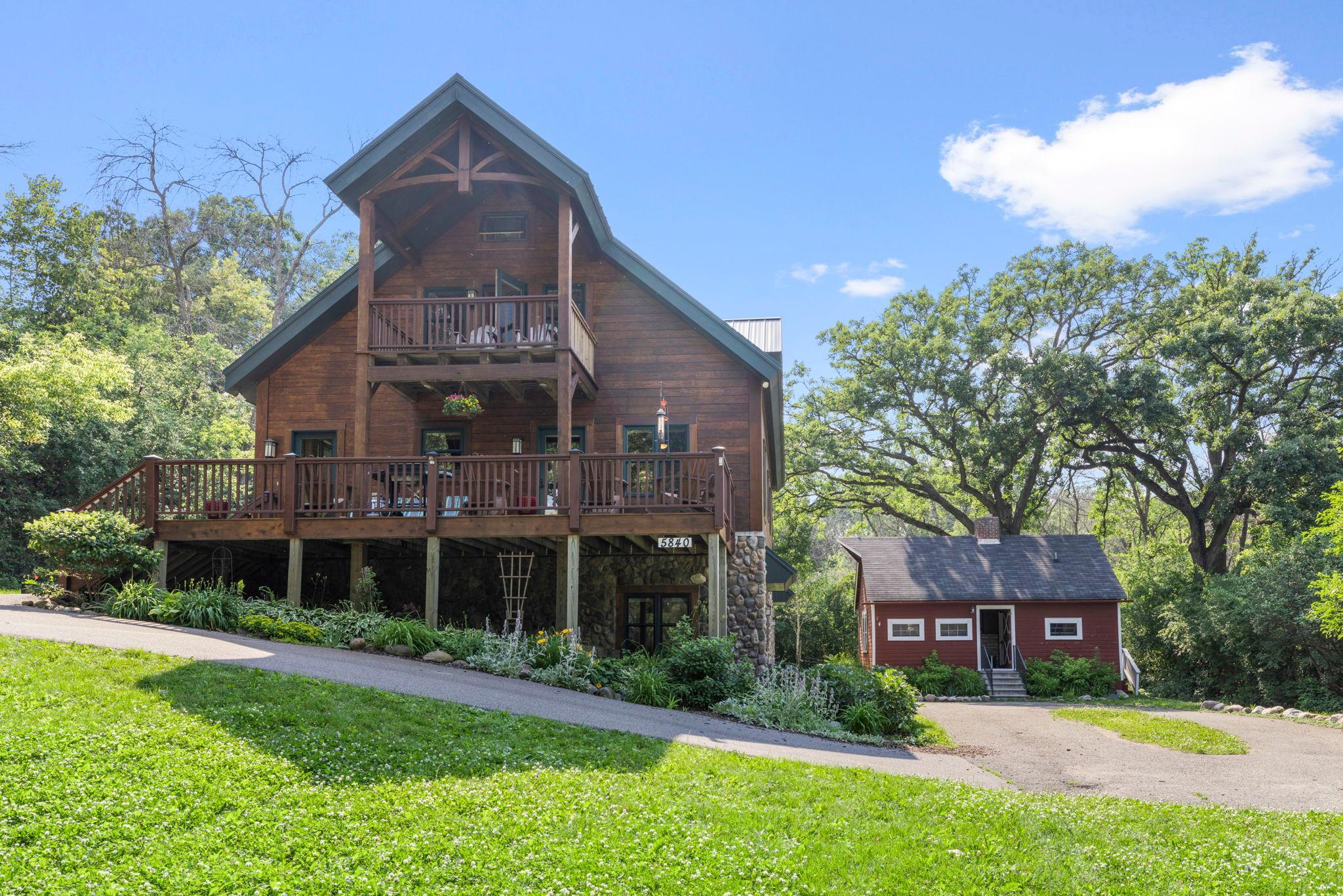 5840 Christmas Lake Road