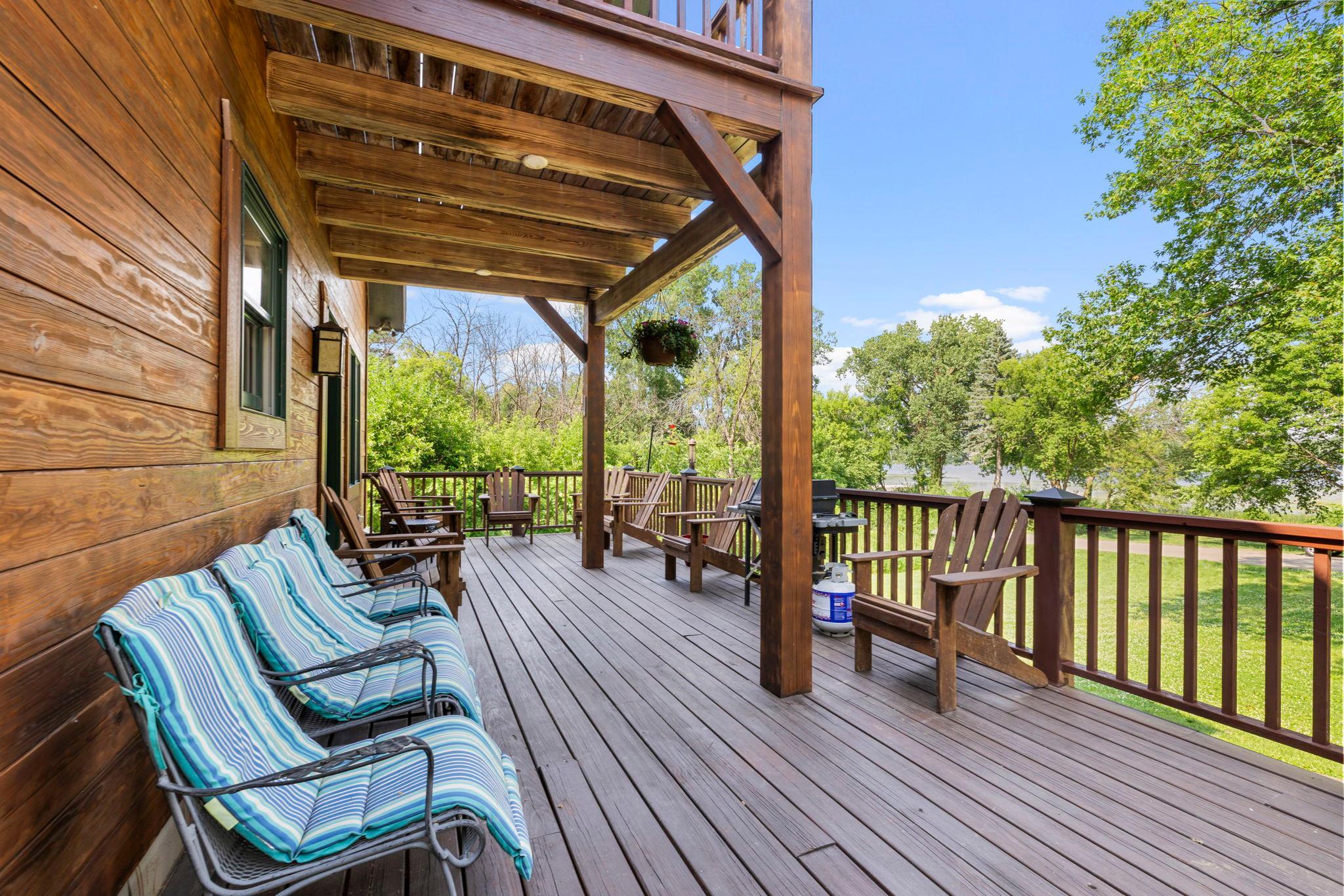 5840 Christmas Lake Road