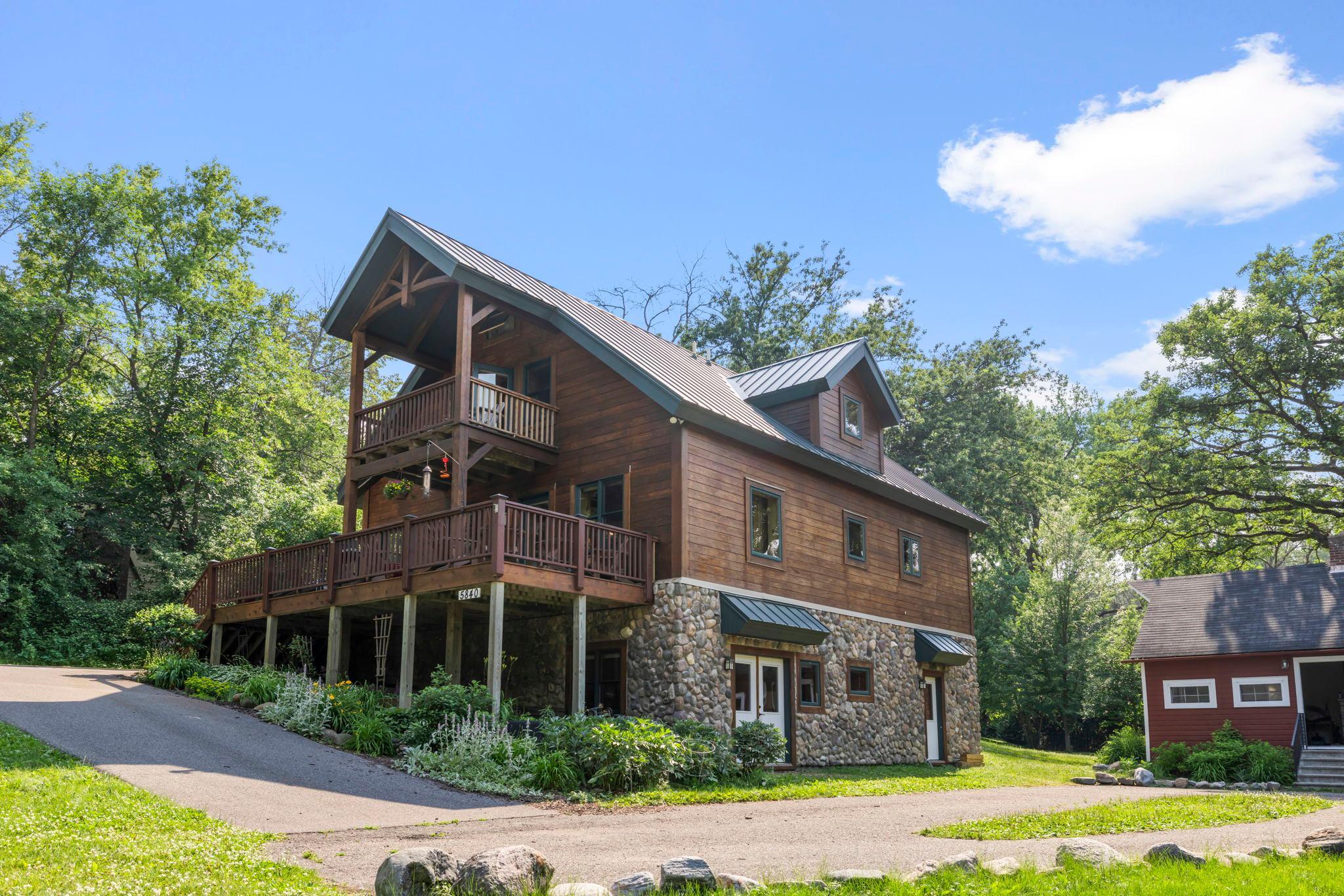 5840 Christmas Lake Road