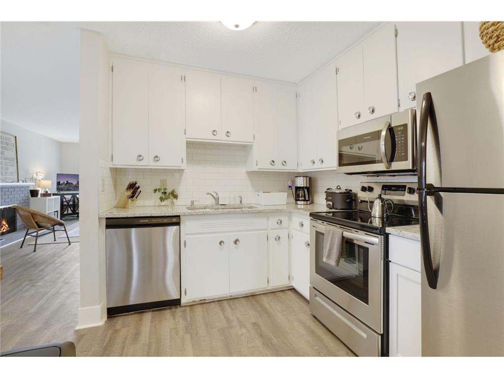 4000 Mavelle Drive Unit: 4
