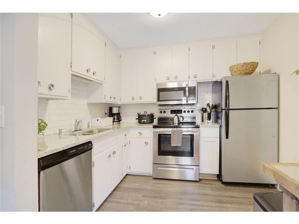 4000 Mavelle Drive Unit: 4