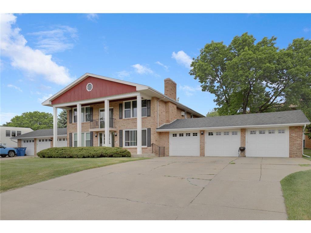 4000 Mavelle Drive Unit: 4