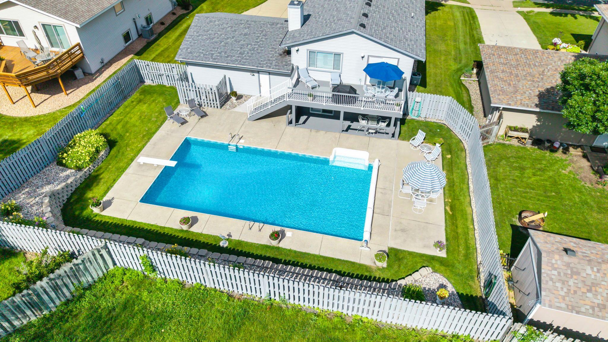 5213 Overlook Drive
