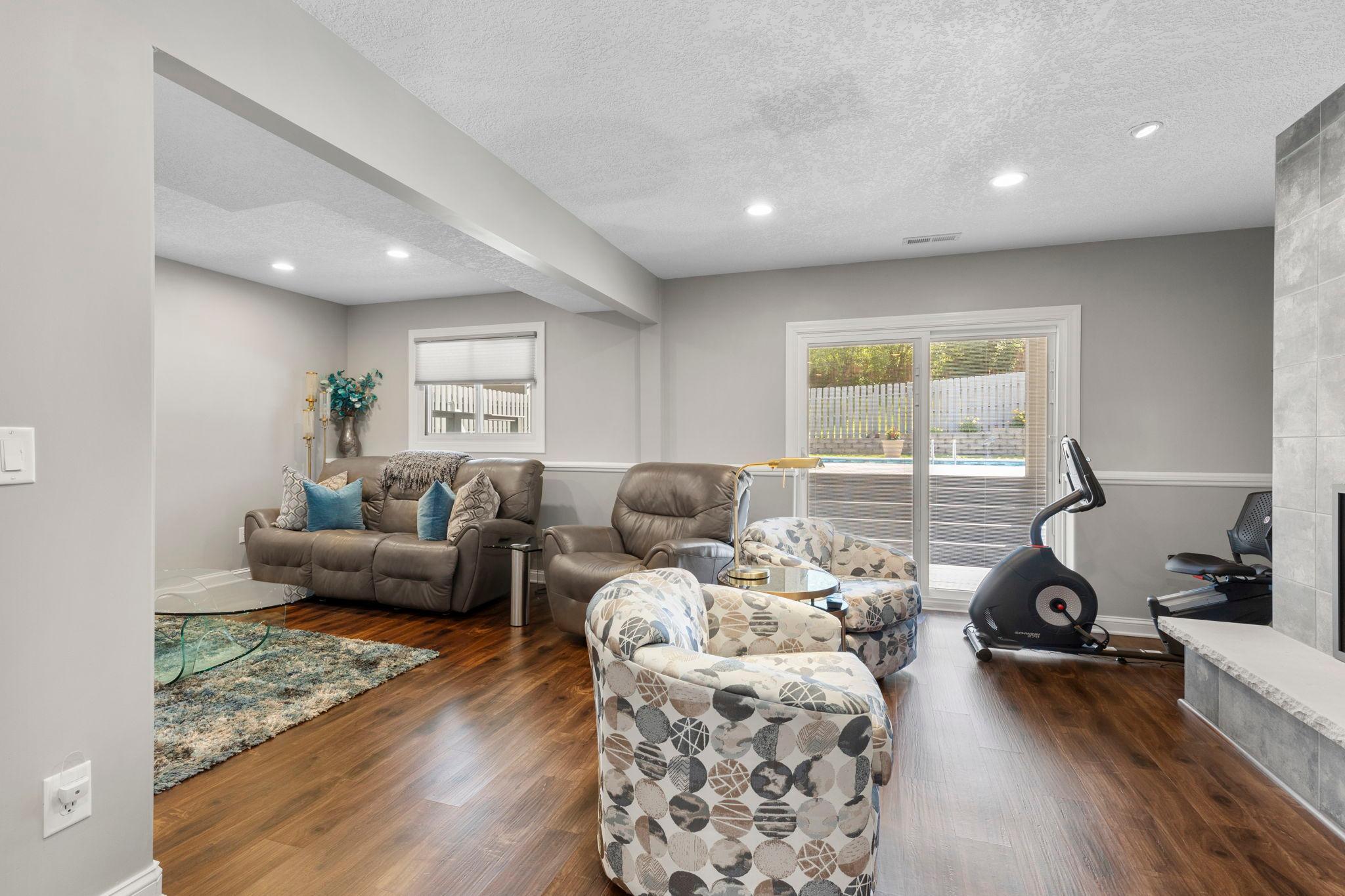 5213 Overlook Drive