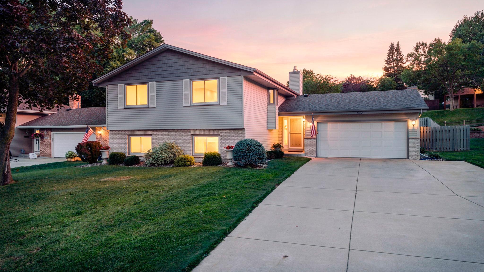 5213 Overlook Drive