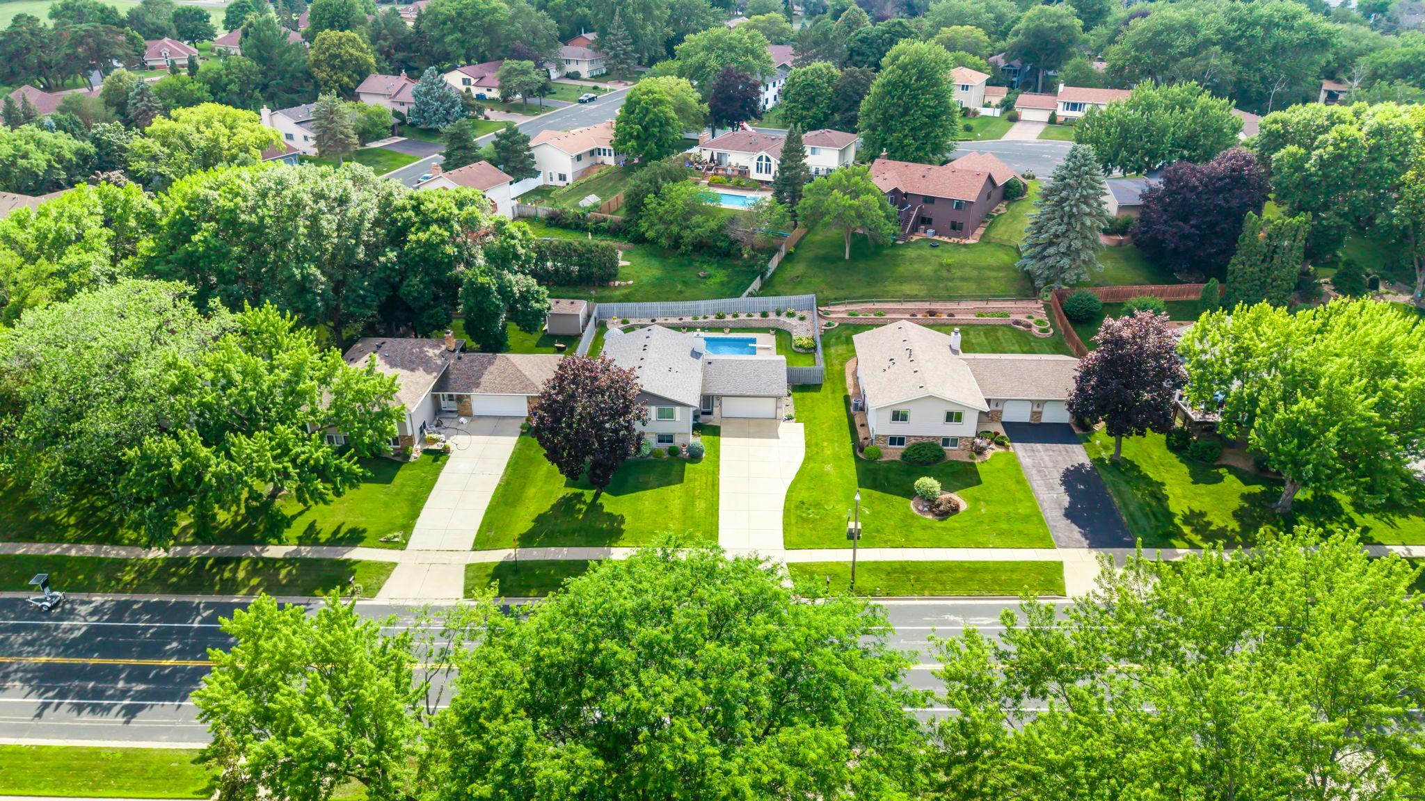 5213 Overlook Drive