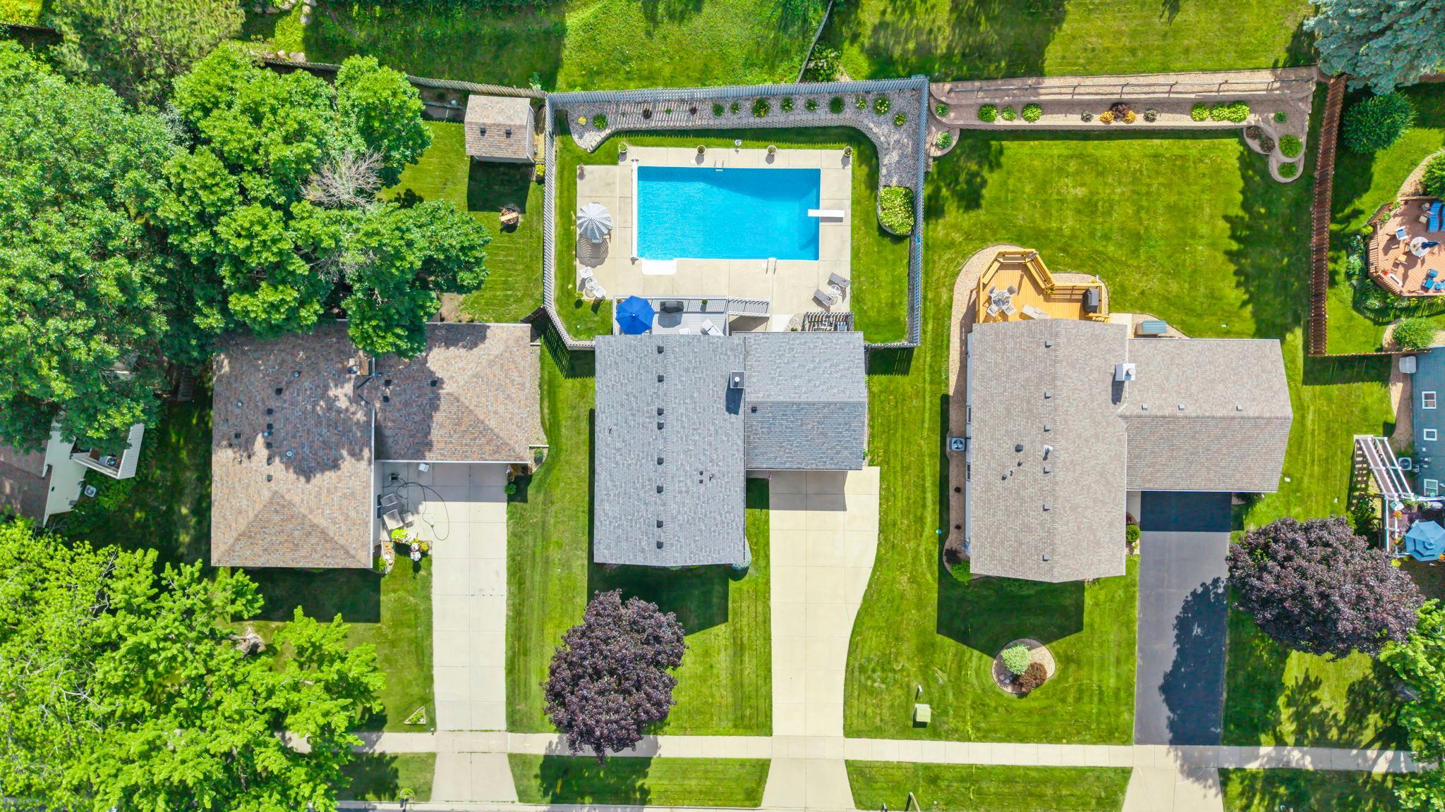 5213 Overlook Drive