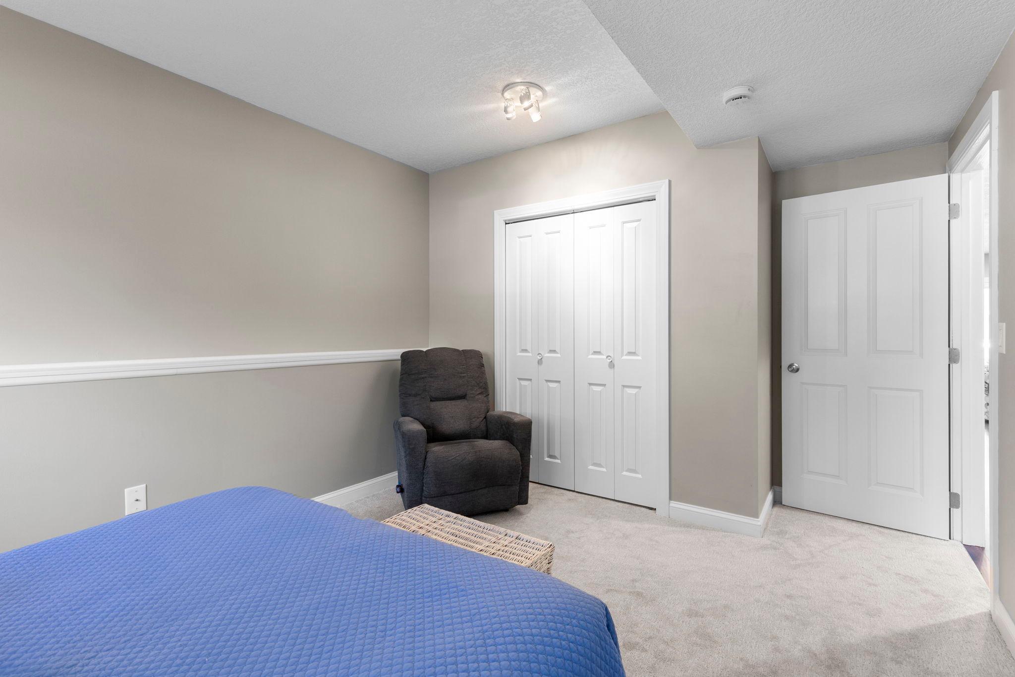5213 Overlook Drive