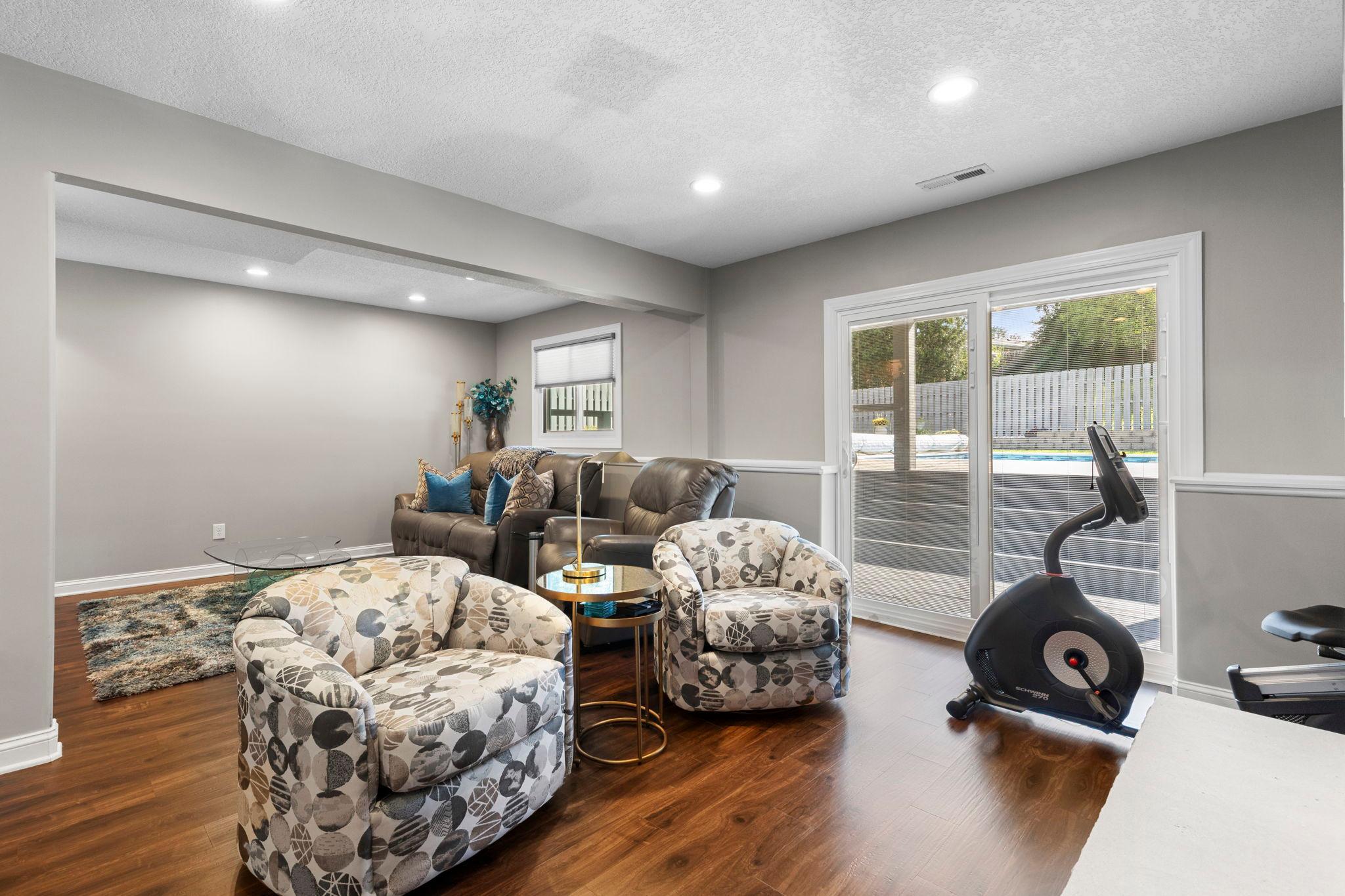 5213 Overlook Drive