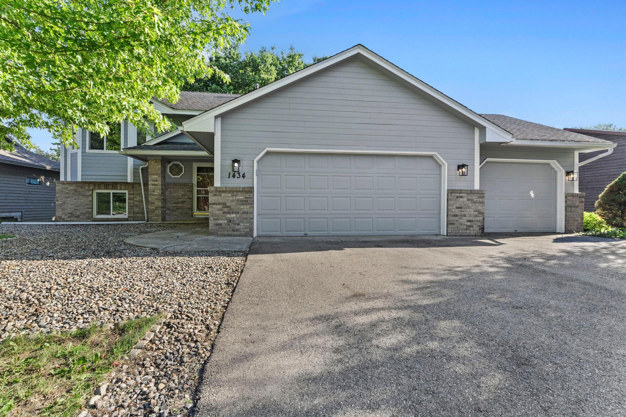 1434 Eastlake Drive