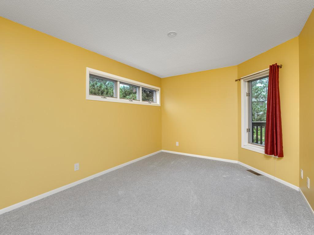 1381 Spencer Road W
