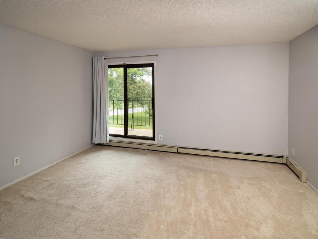 5643 Green Circle Drive Unit: 207
