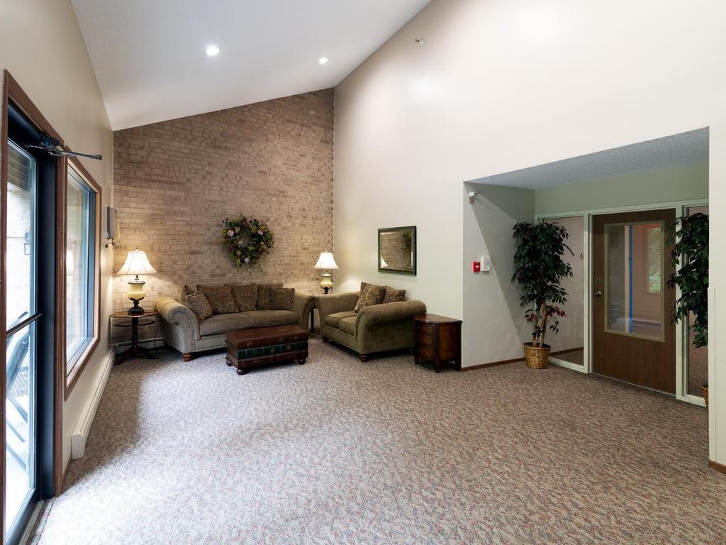 5643 Green Circle Drive Unit: 207
