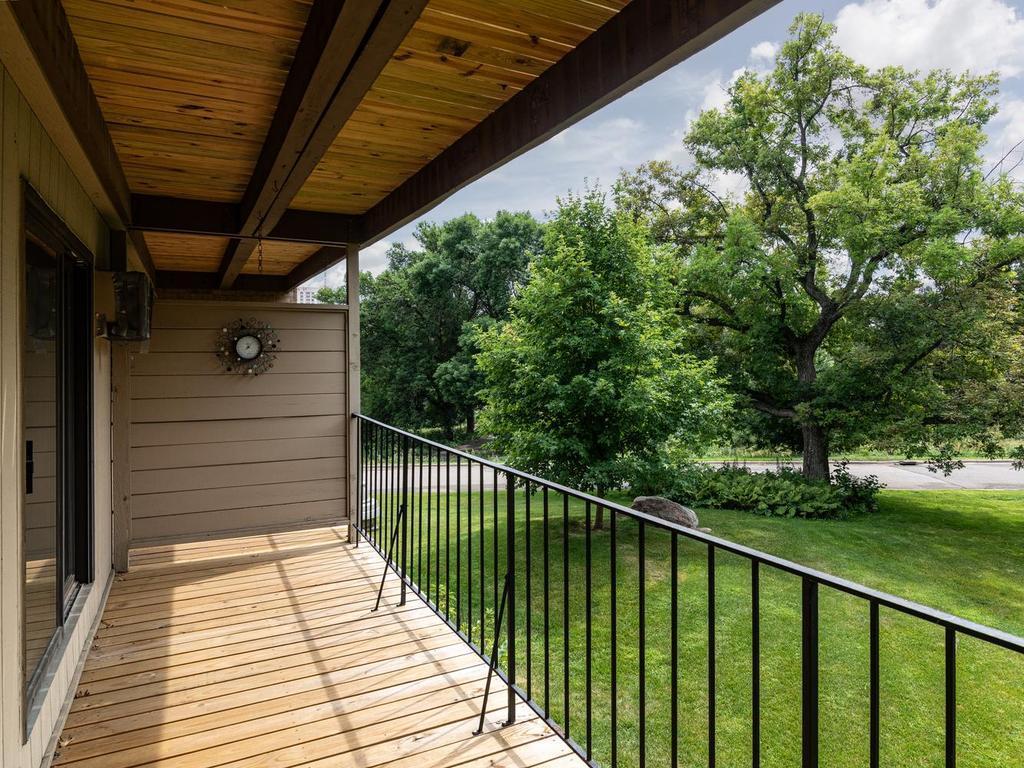 5643 Green Circle Drive Unit: 207