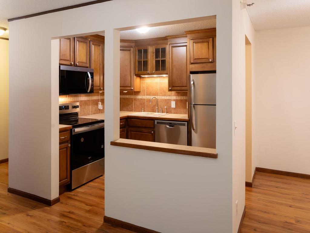 5643 Green Circle Drive Unit: 207