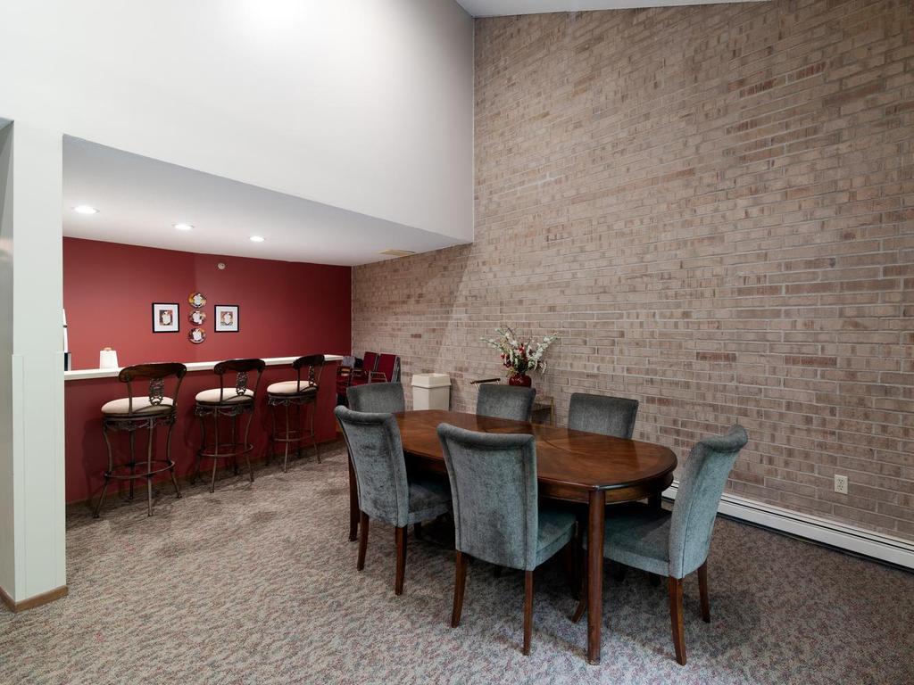 5643 Green Circle Drive Unit: 207