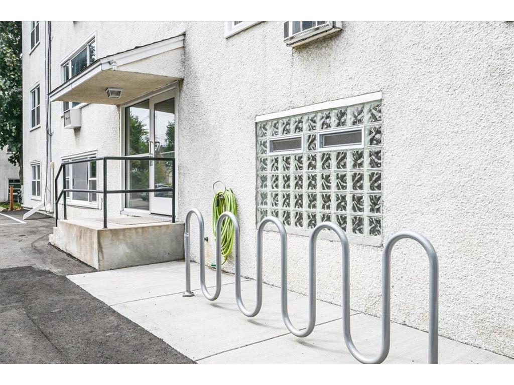 401 Ridgewood Avenue Unit: 104