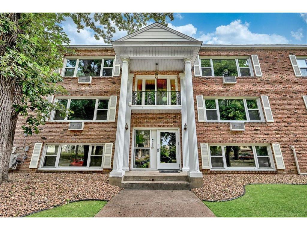 401 Ridgewood Avenue Unit: 104