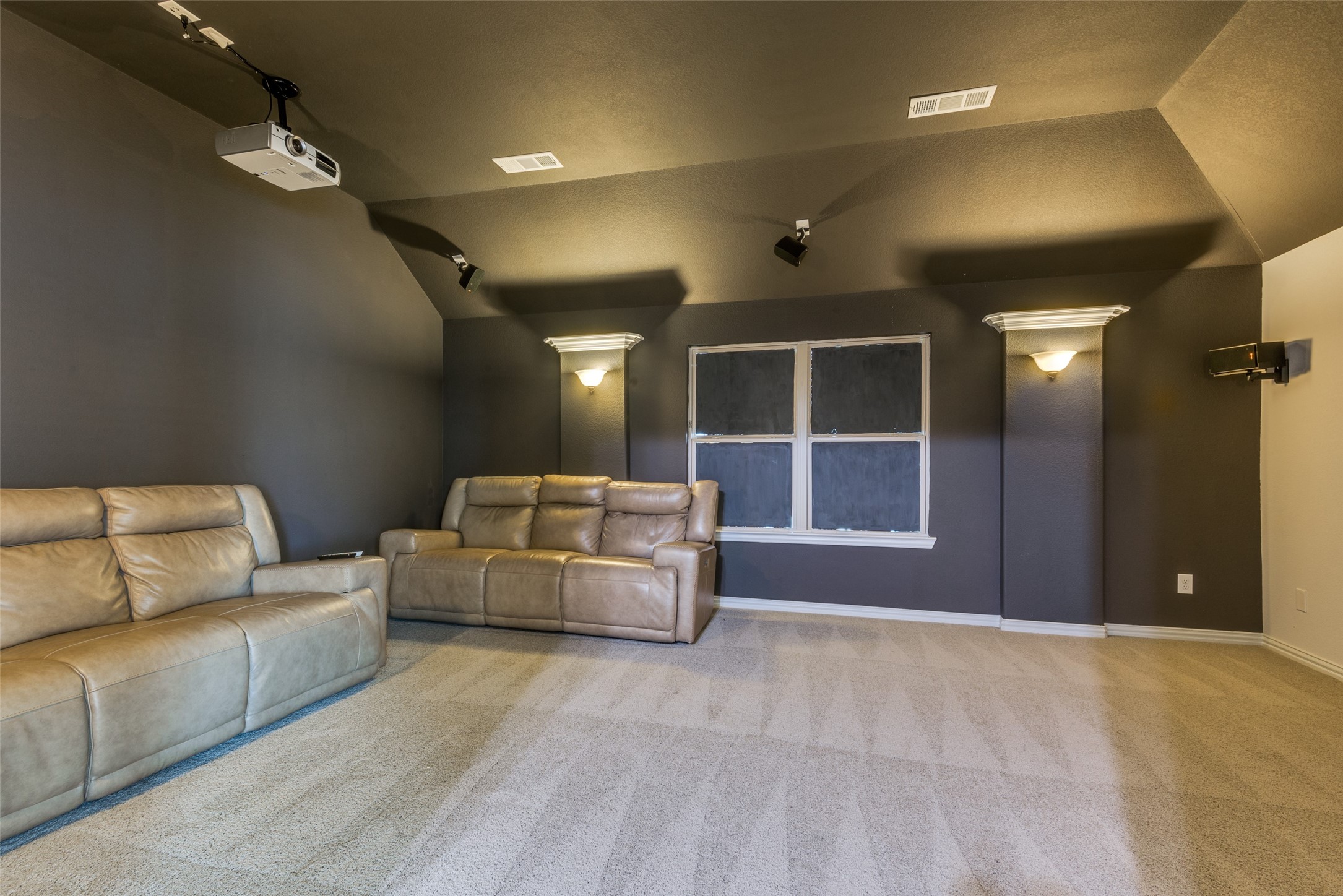 15621 Piedmont Park Drive