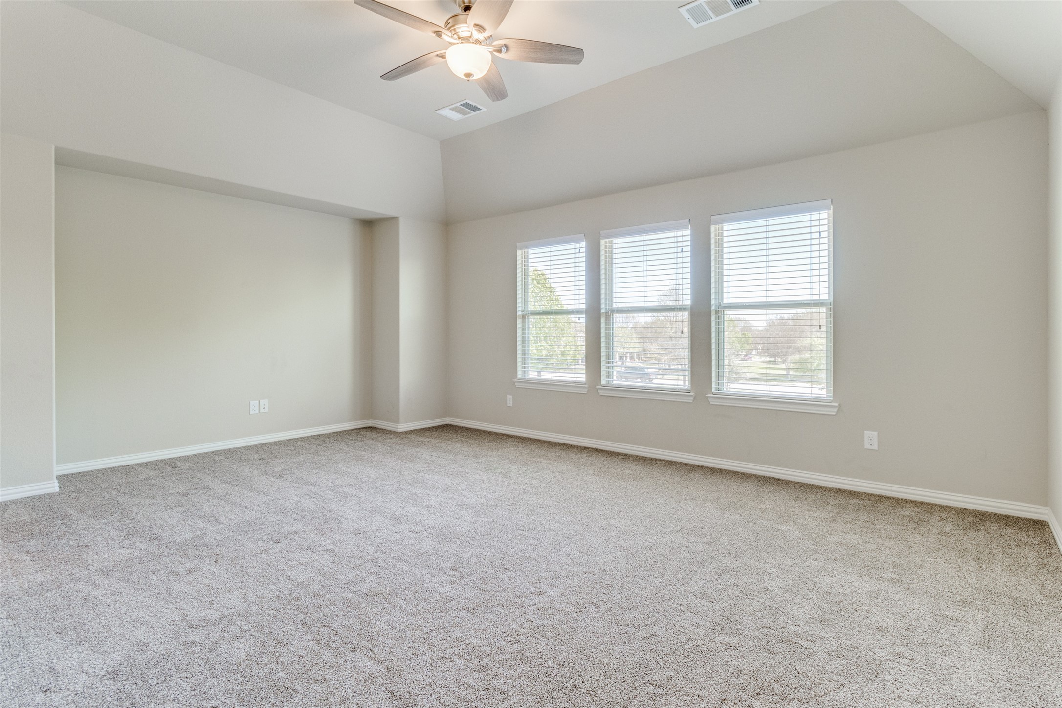 3312 Washington Drive