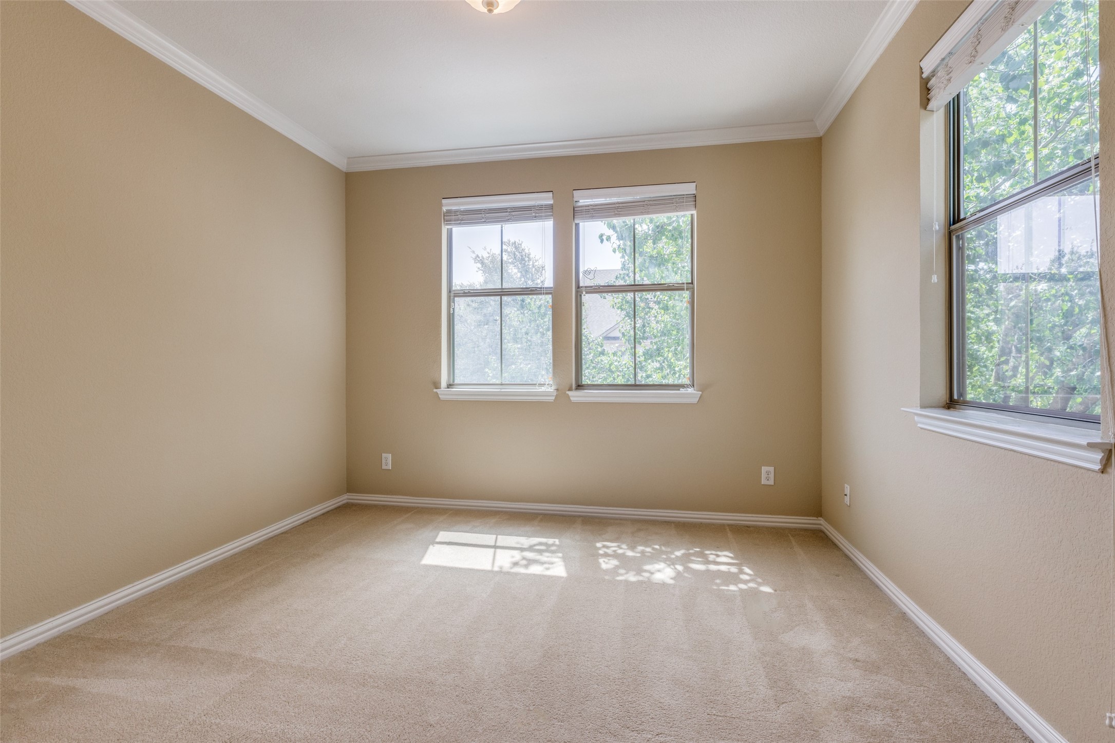 830 Apple Hill Drive