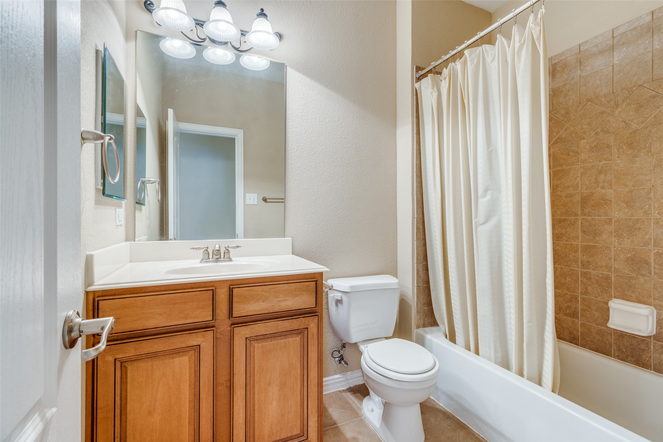 830 Apple Hill Drive