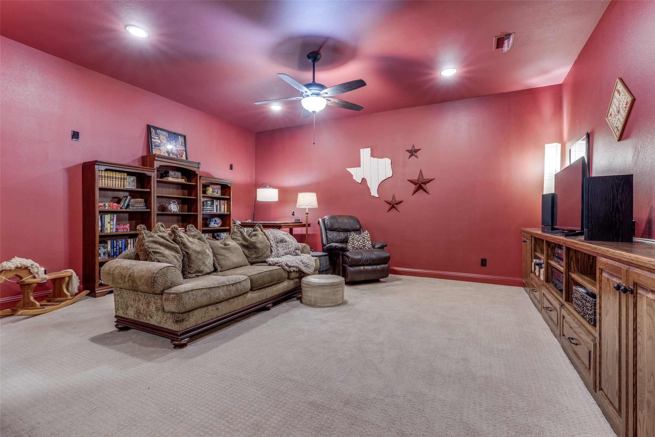 3116 Urban Way