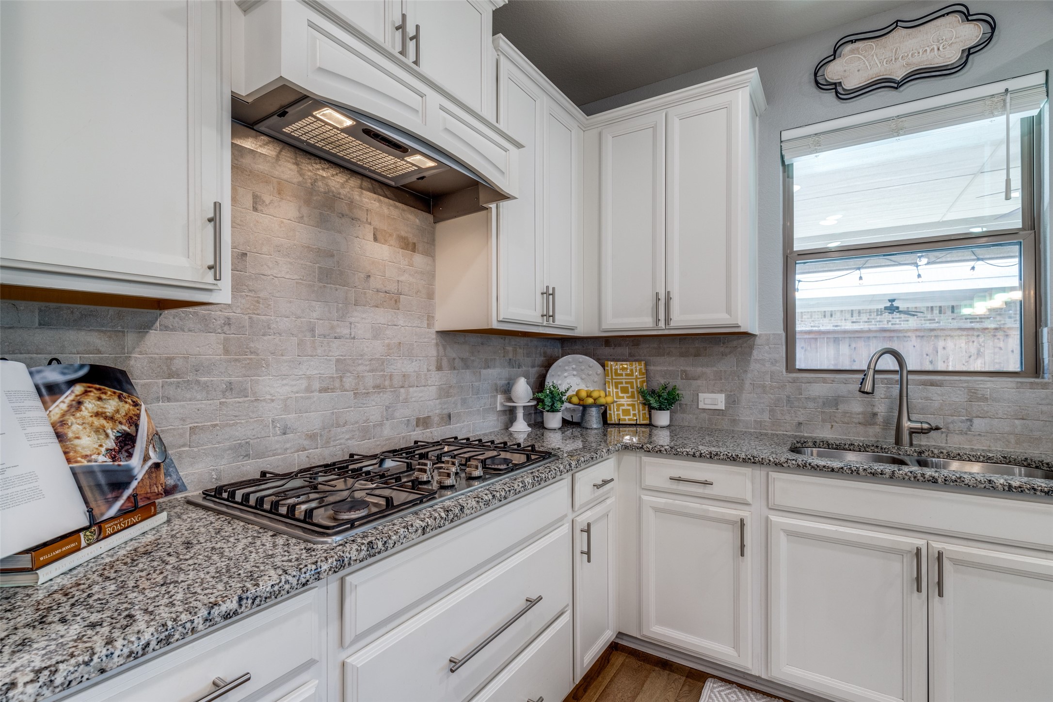 2228 Madison