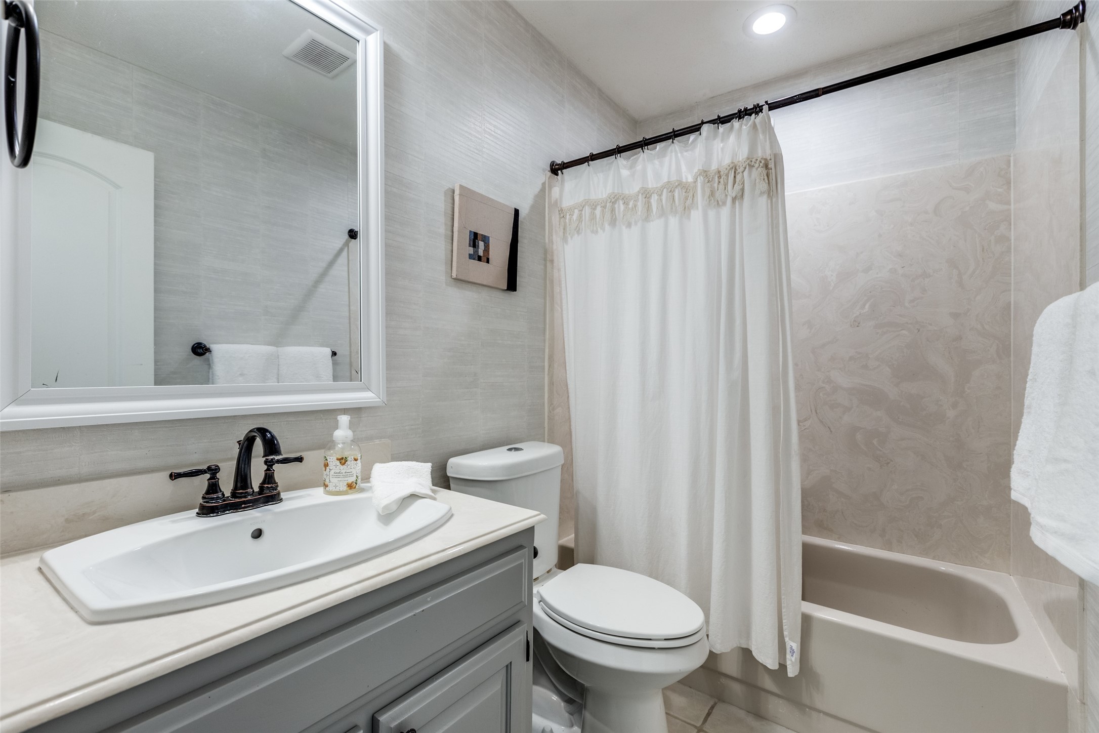 1225 Cloudy Sky Lane