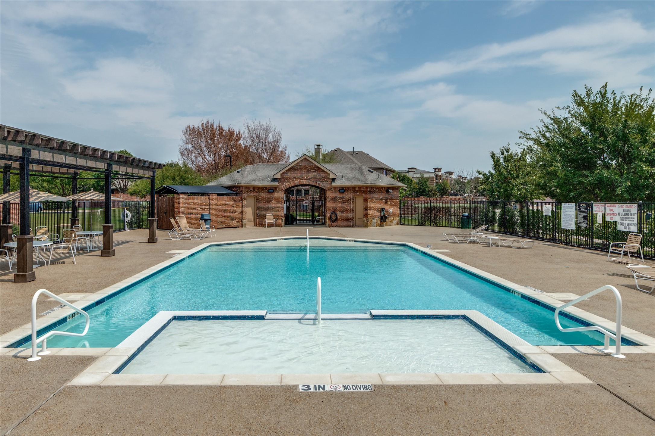 4616 Piedras Lanzar Drive