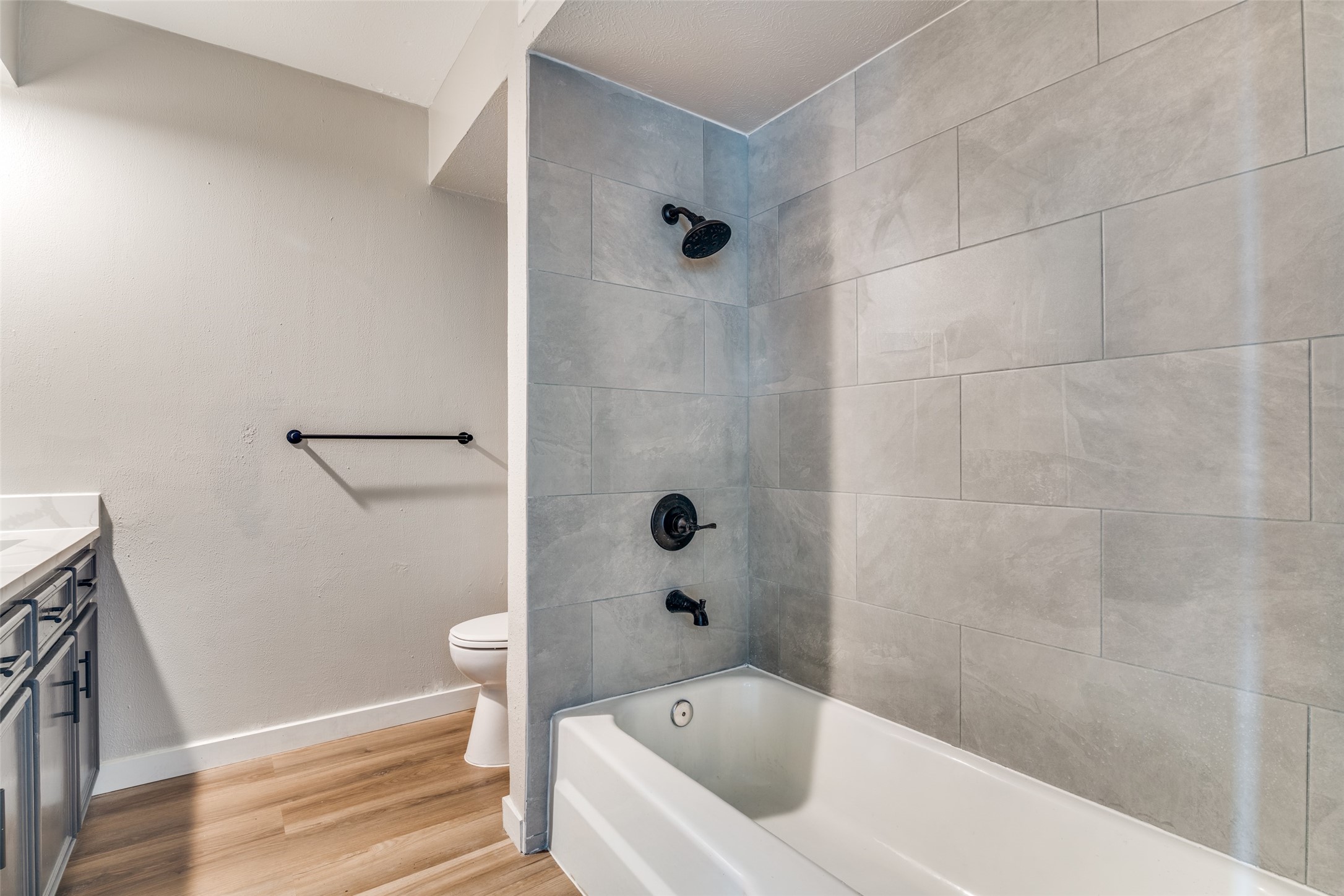 1618 University Drive