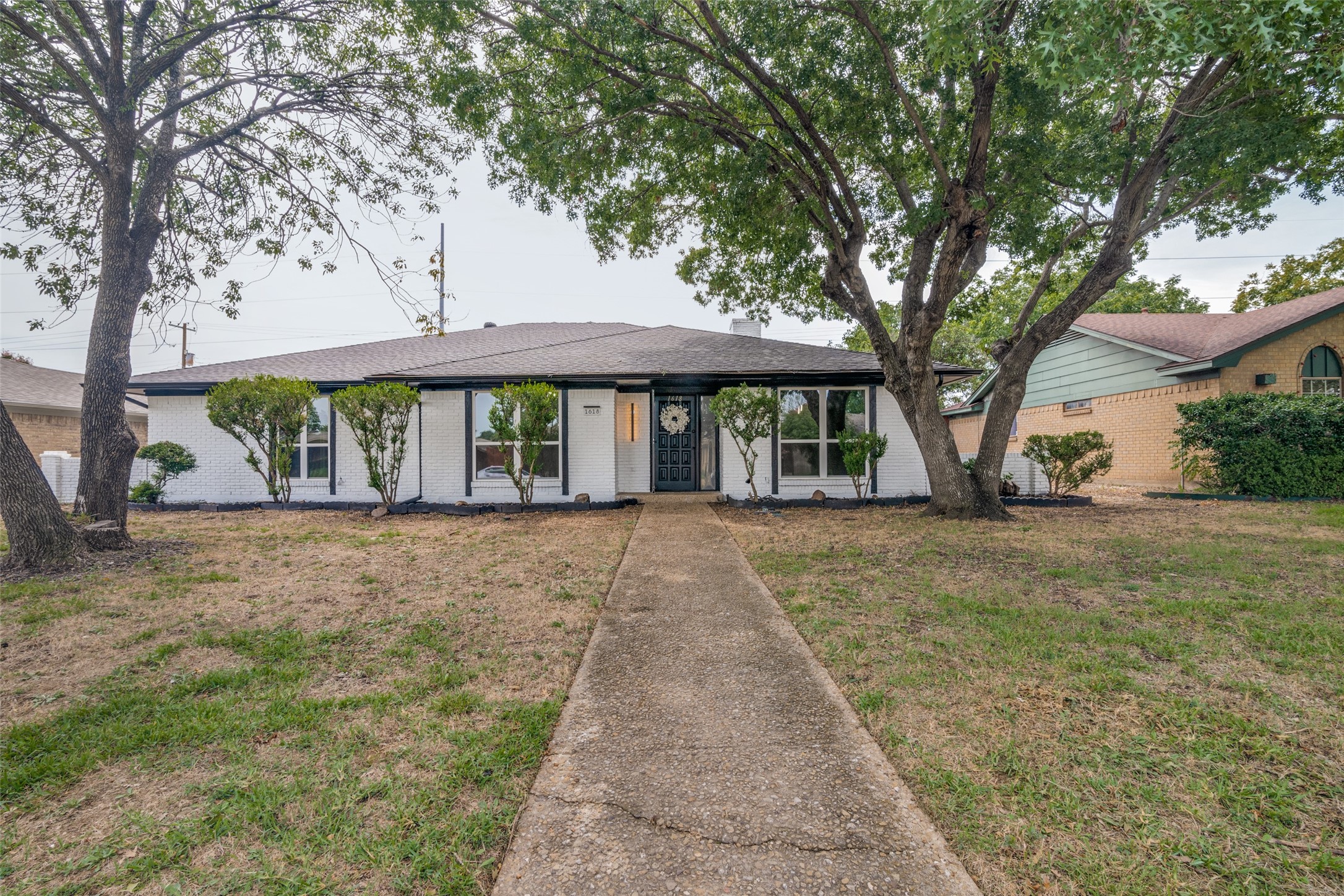 1618 University Drive