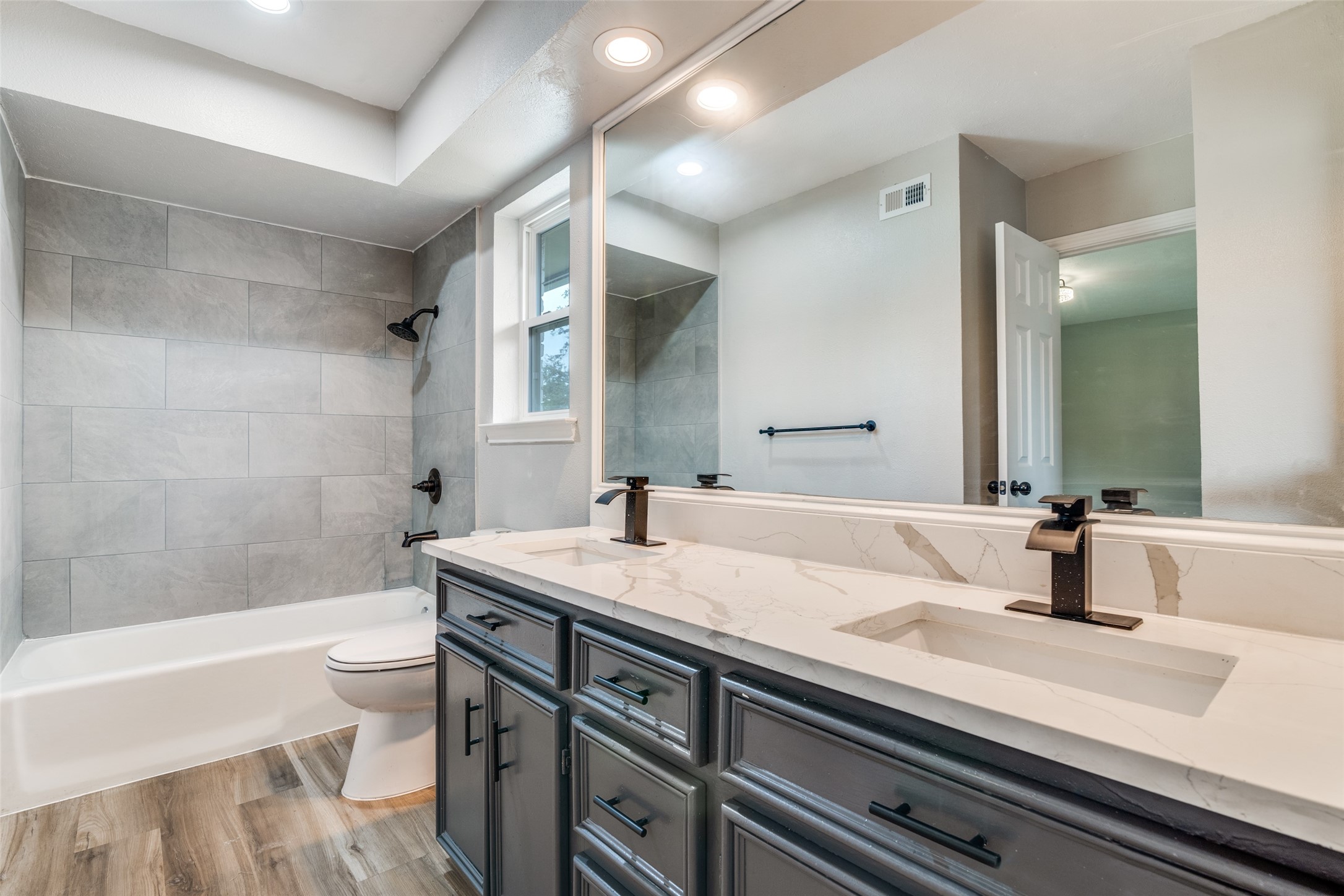 1618 University Drive