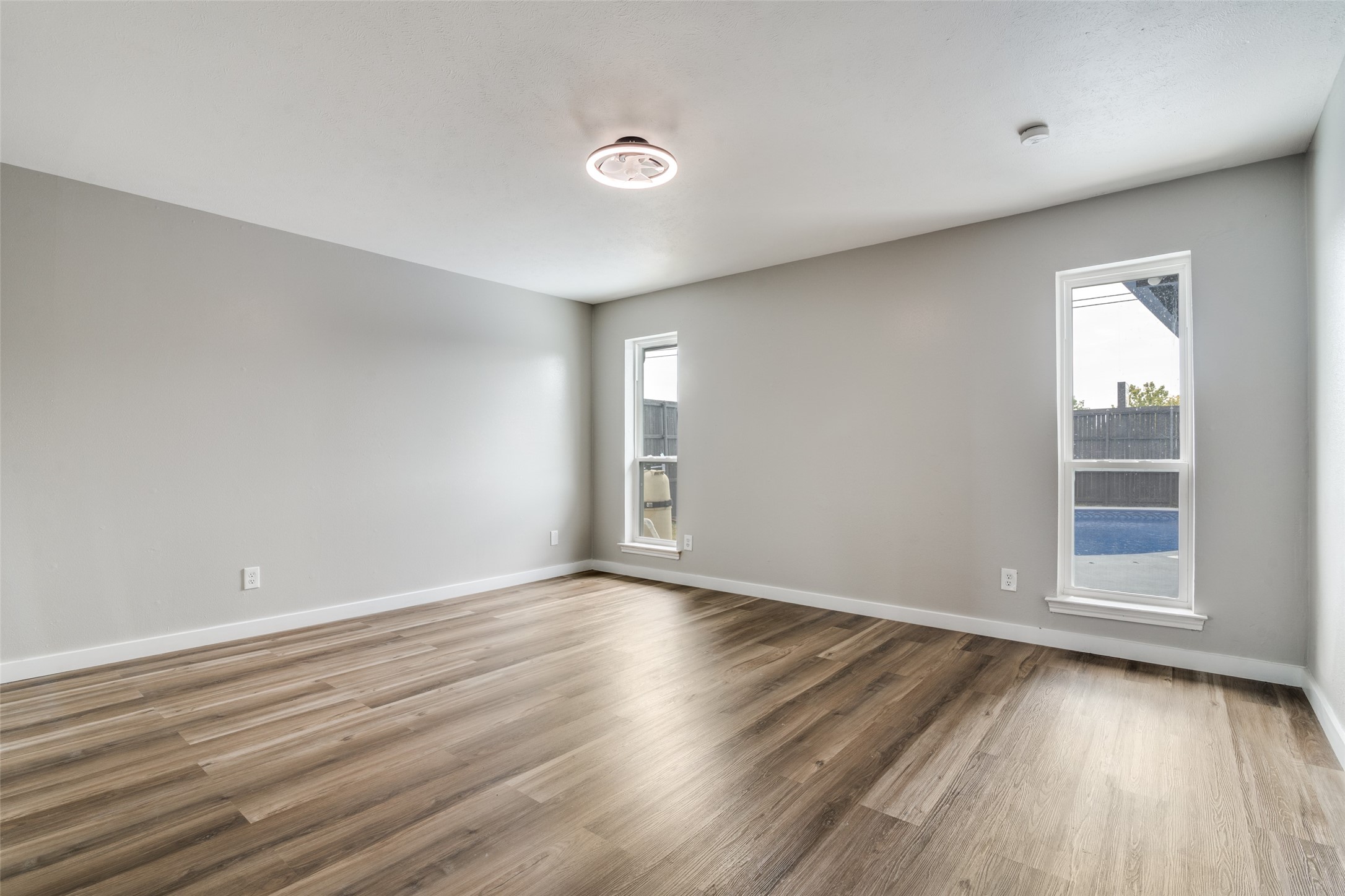 1618 University Drive