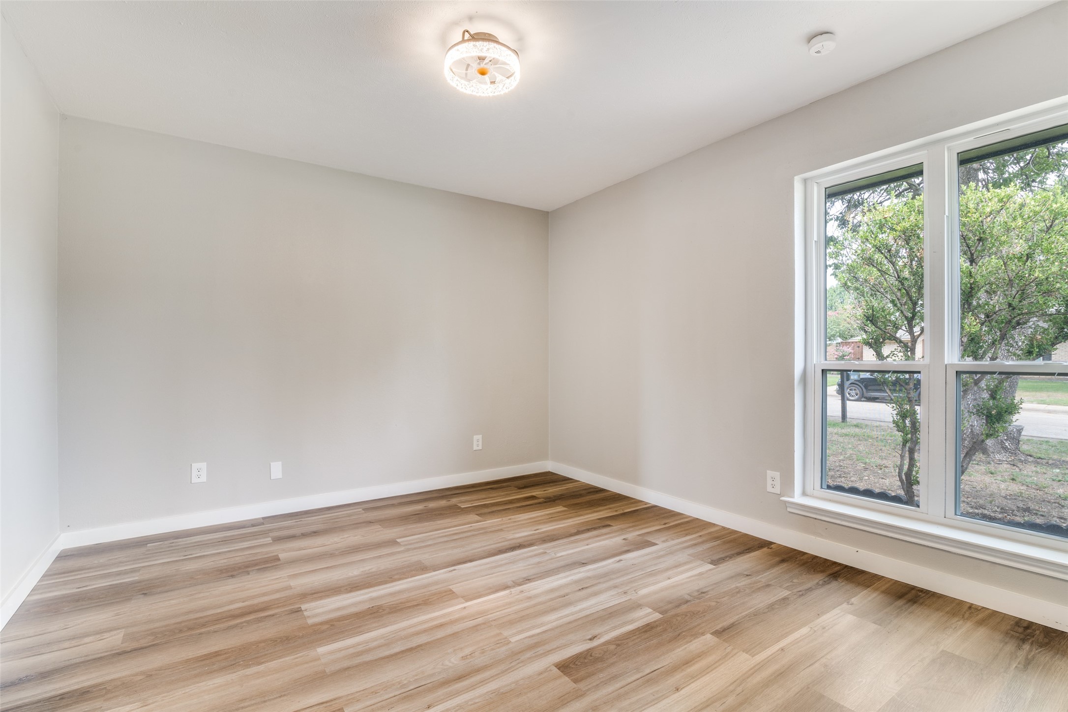 1618 University Drive